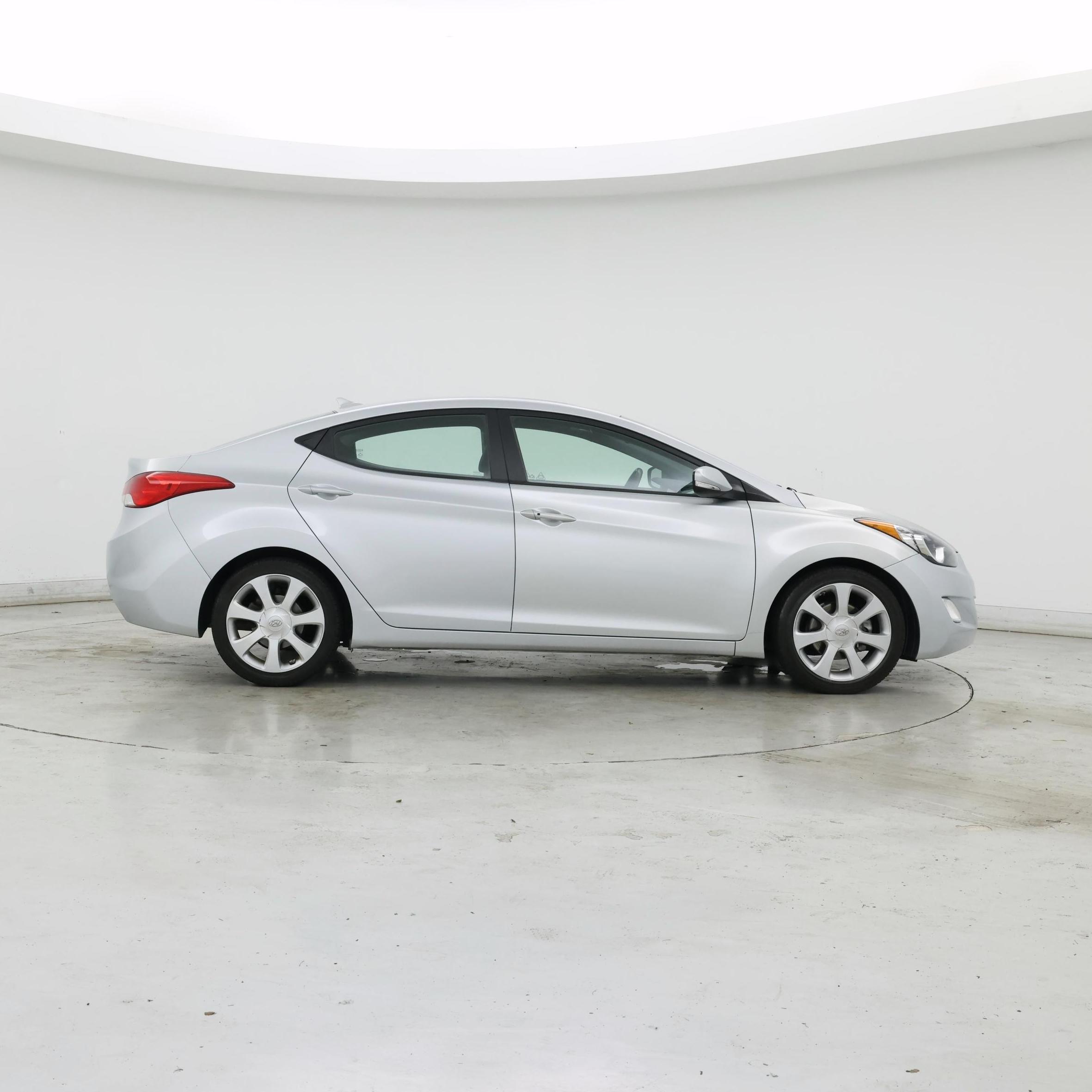 Thumbnail: 2013 Hyundai Elantra - 7