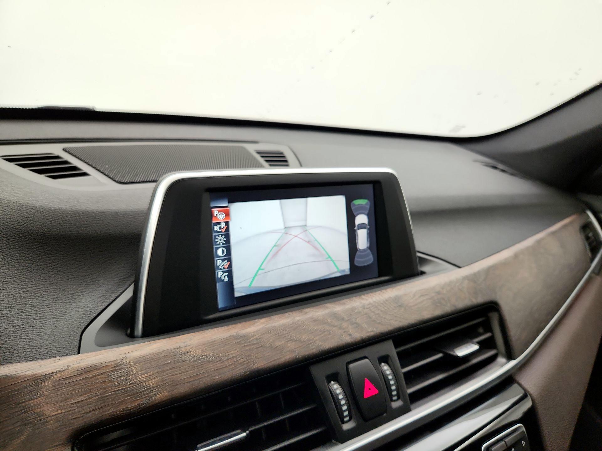Thumbnail: 2016 BMW X1 - 15