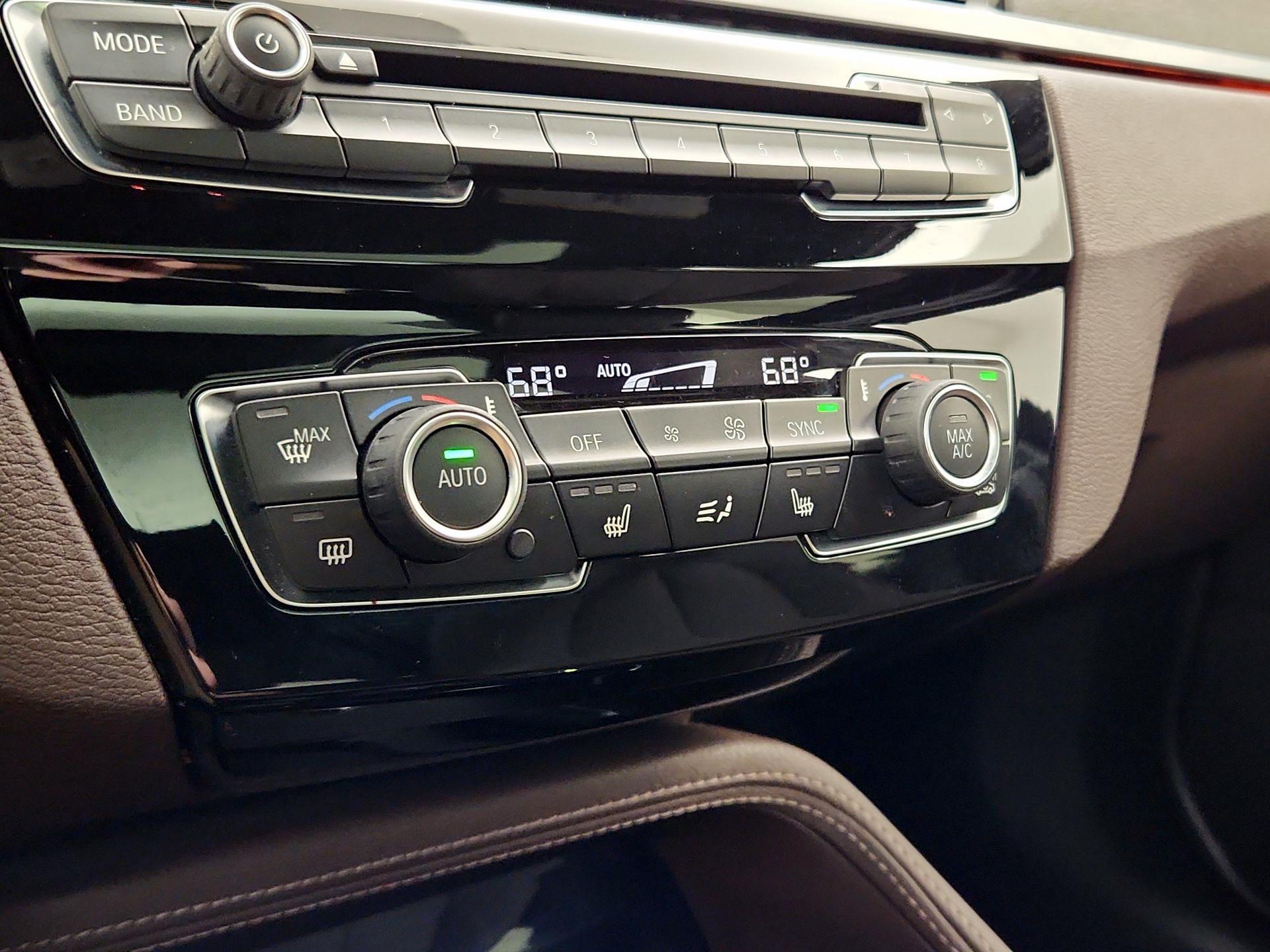 Thumbnail: 2016 BMW X1 - 17