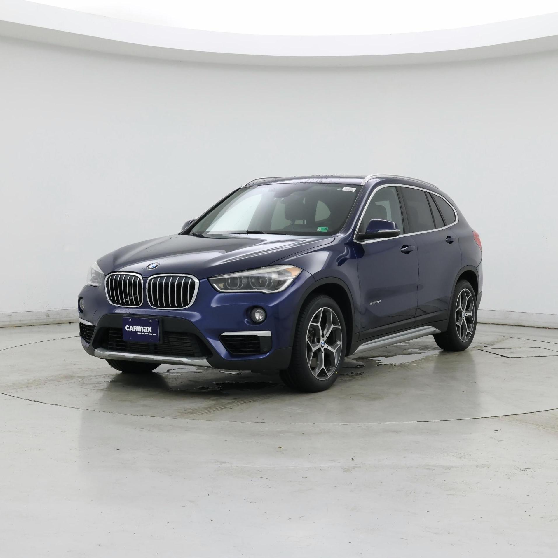 Thumbnail: 2016 BMW X1 - 4