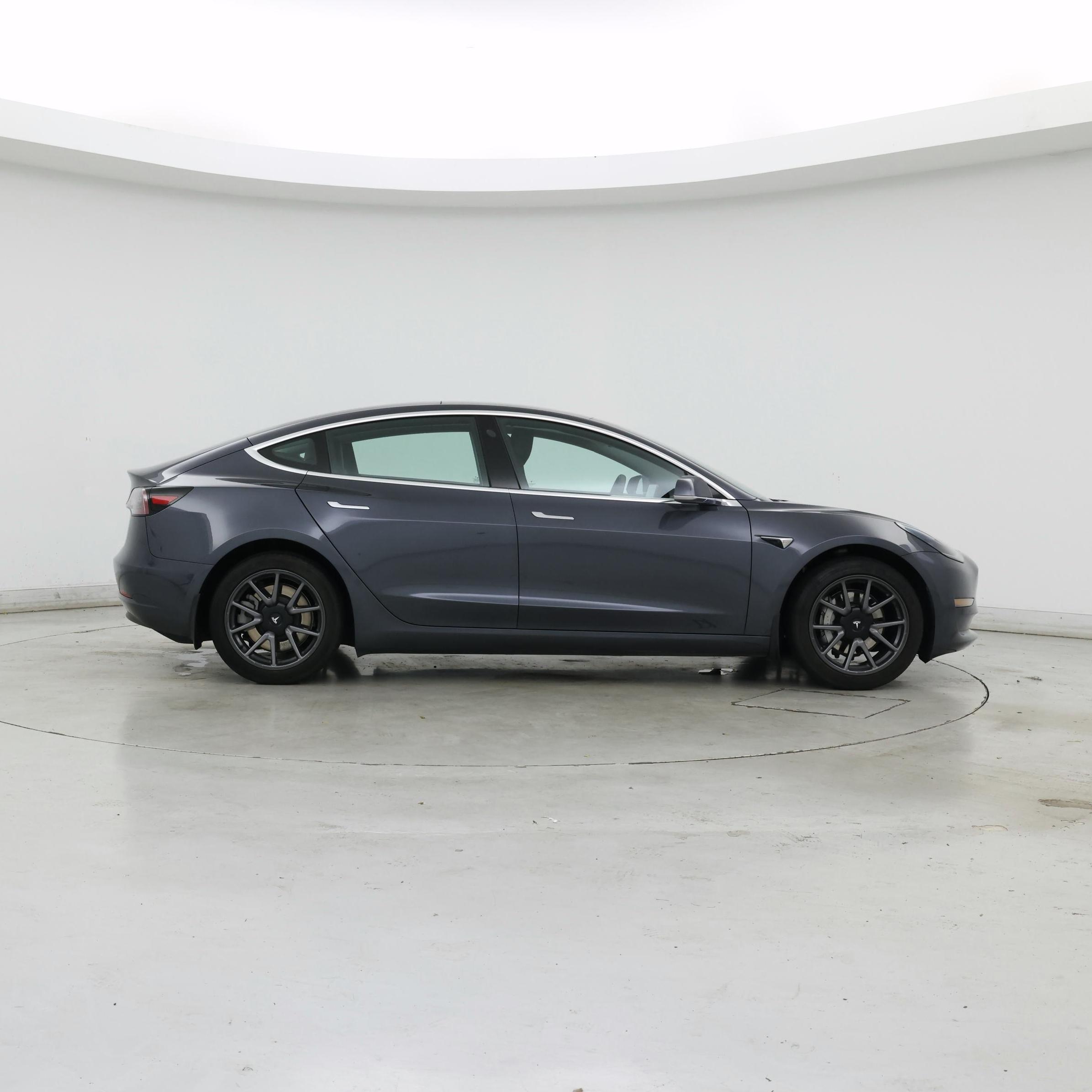 Thumbnail: 2019 Tesla Model 3 - 7