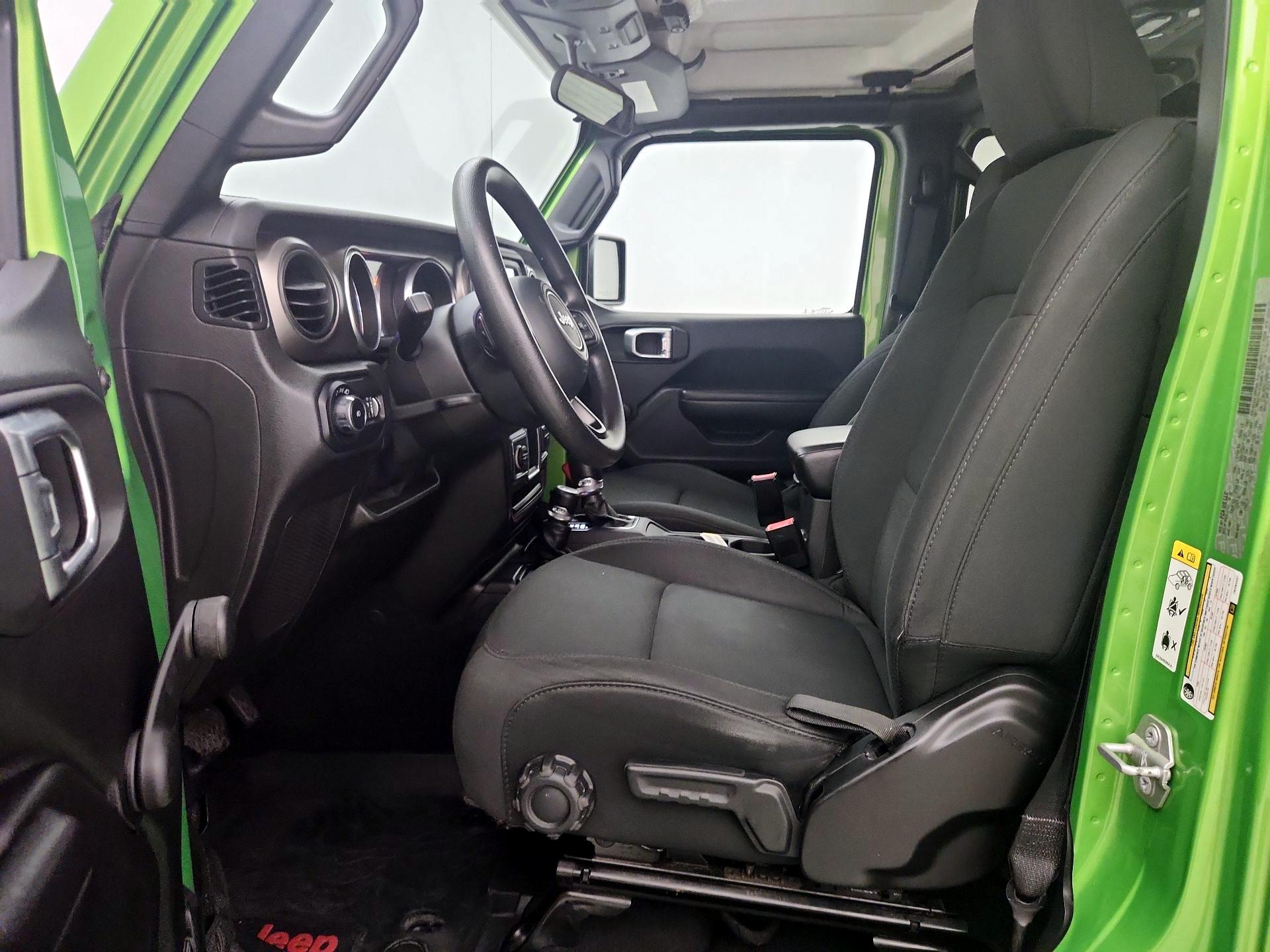 Thumbnail: 2018 Jeep Wrangler - 11