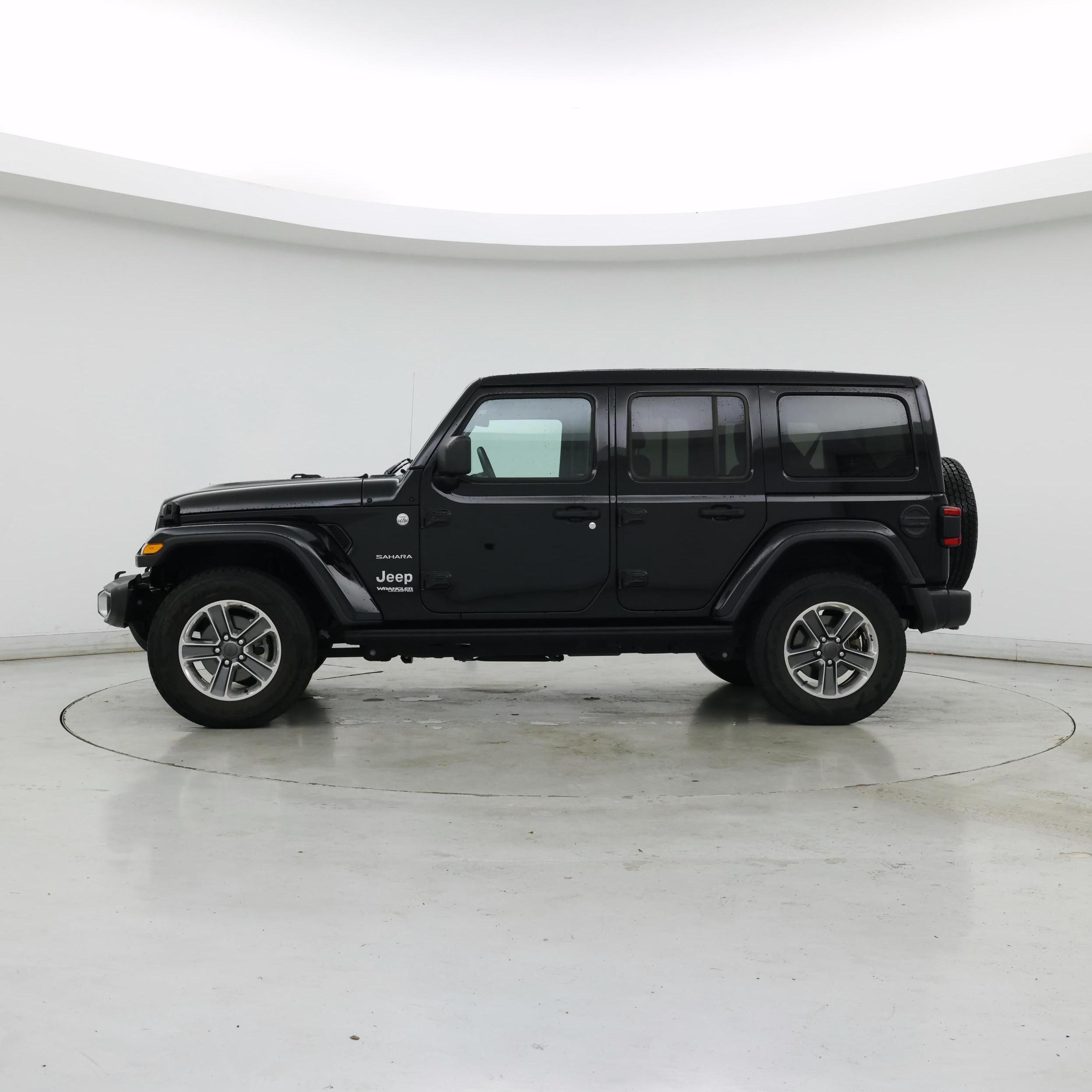 Thumbnail: 2021 Jeep Wrangler - 3
