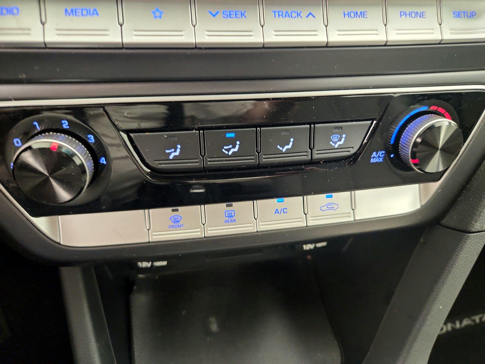Thumbnail: 2018 Hyundai Sonata - 16