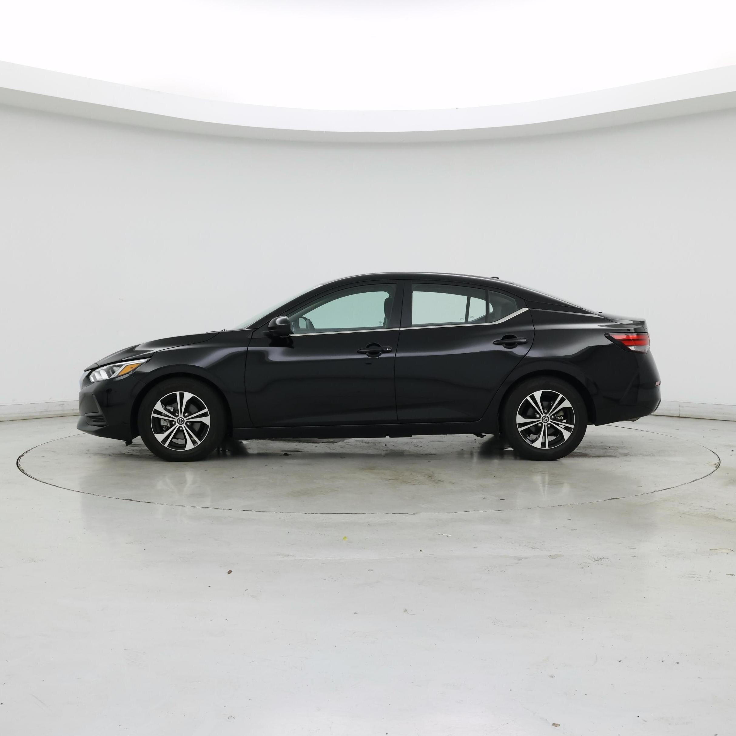 Thumbnail: 2023 Nissan Sentra - 3