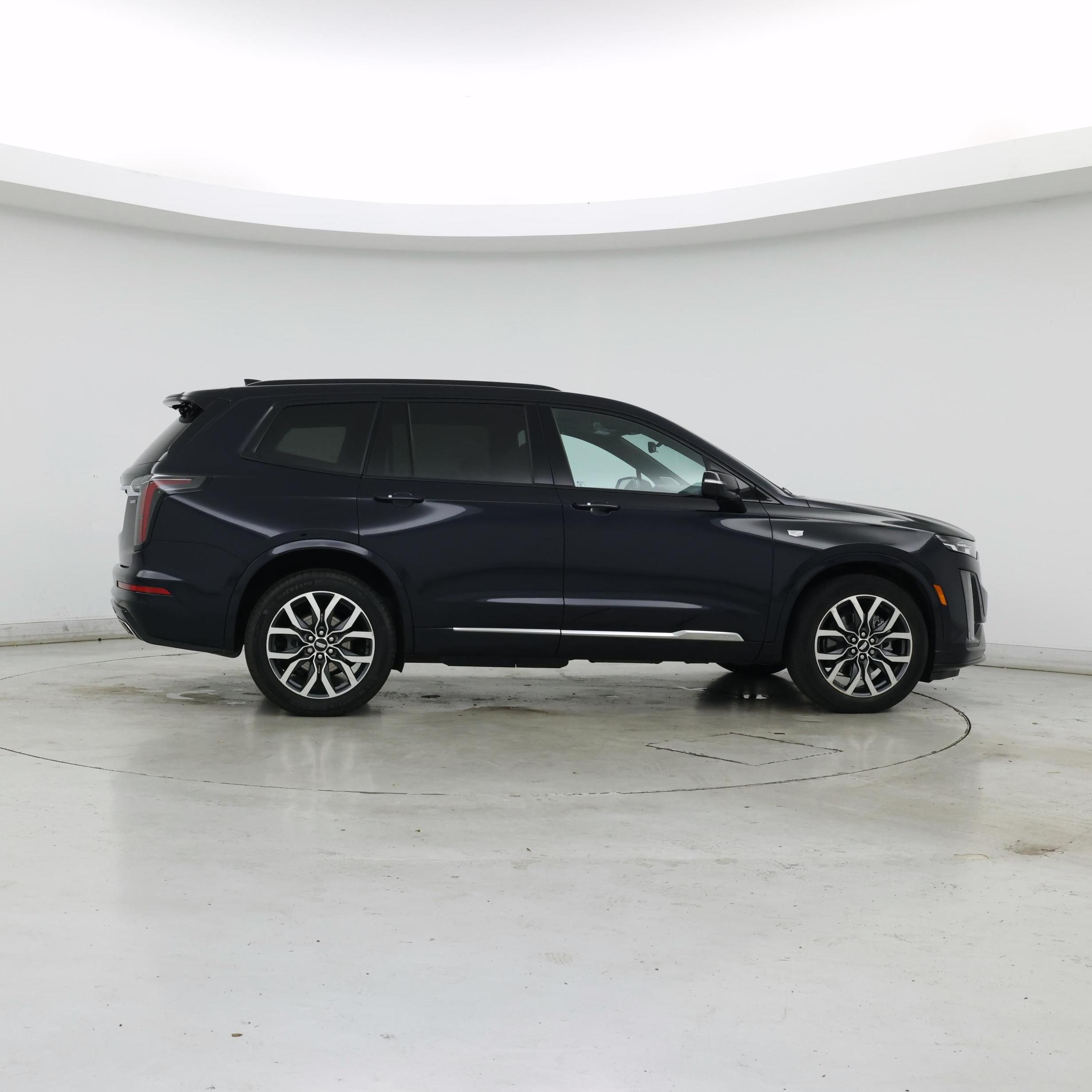 Thumbnail: 2021 Cadillac XT6 - 7