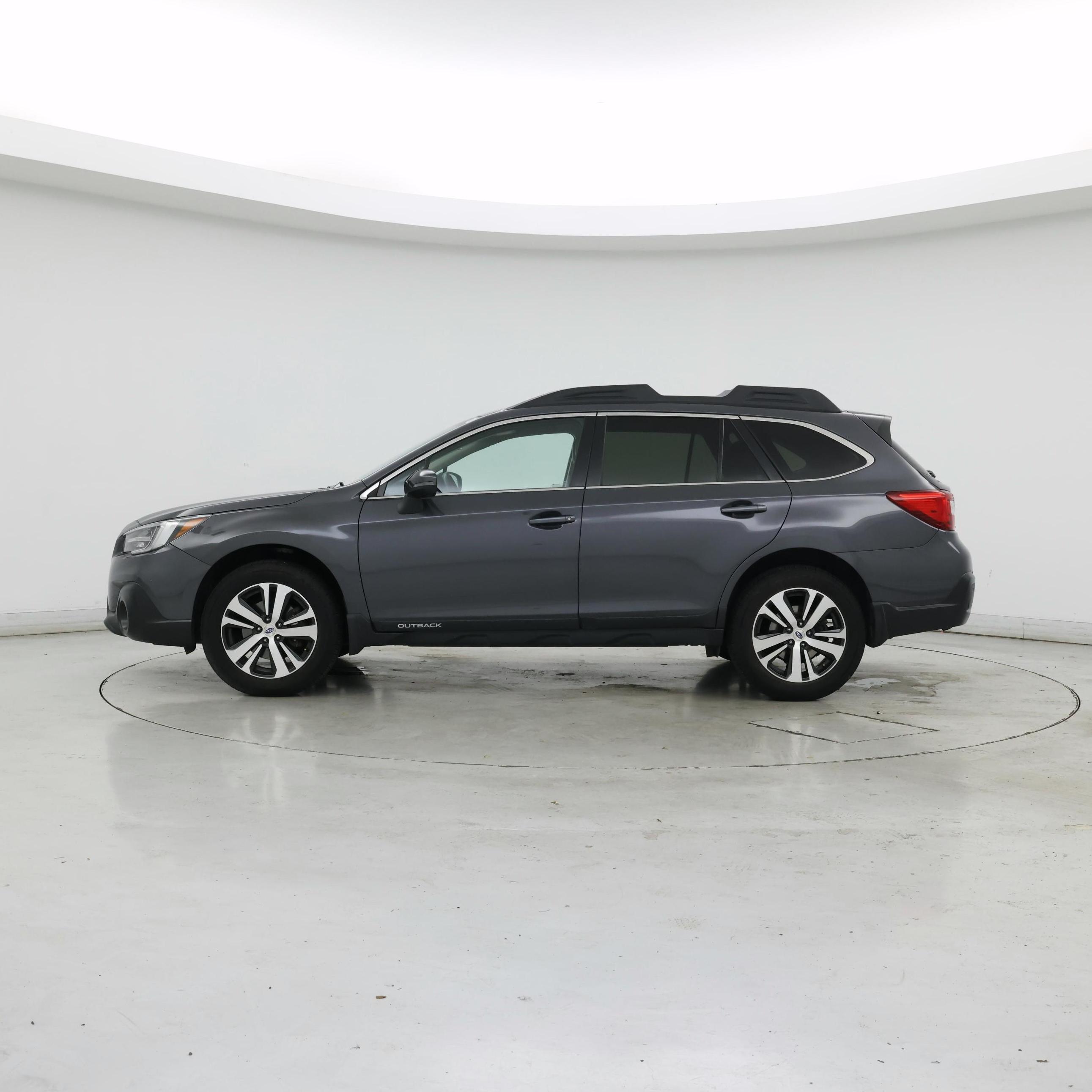 Thumbnail: 2019 Subaru Outback - 3
