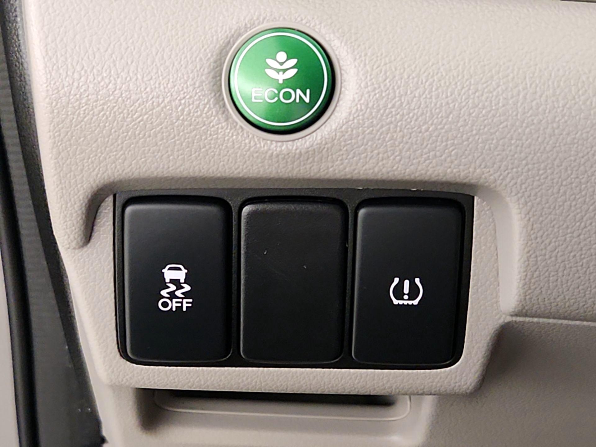 Thumbnail: 2014 Honda CR-V - 13