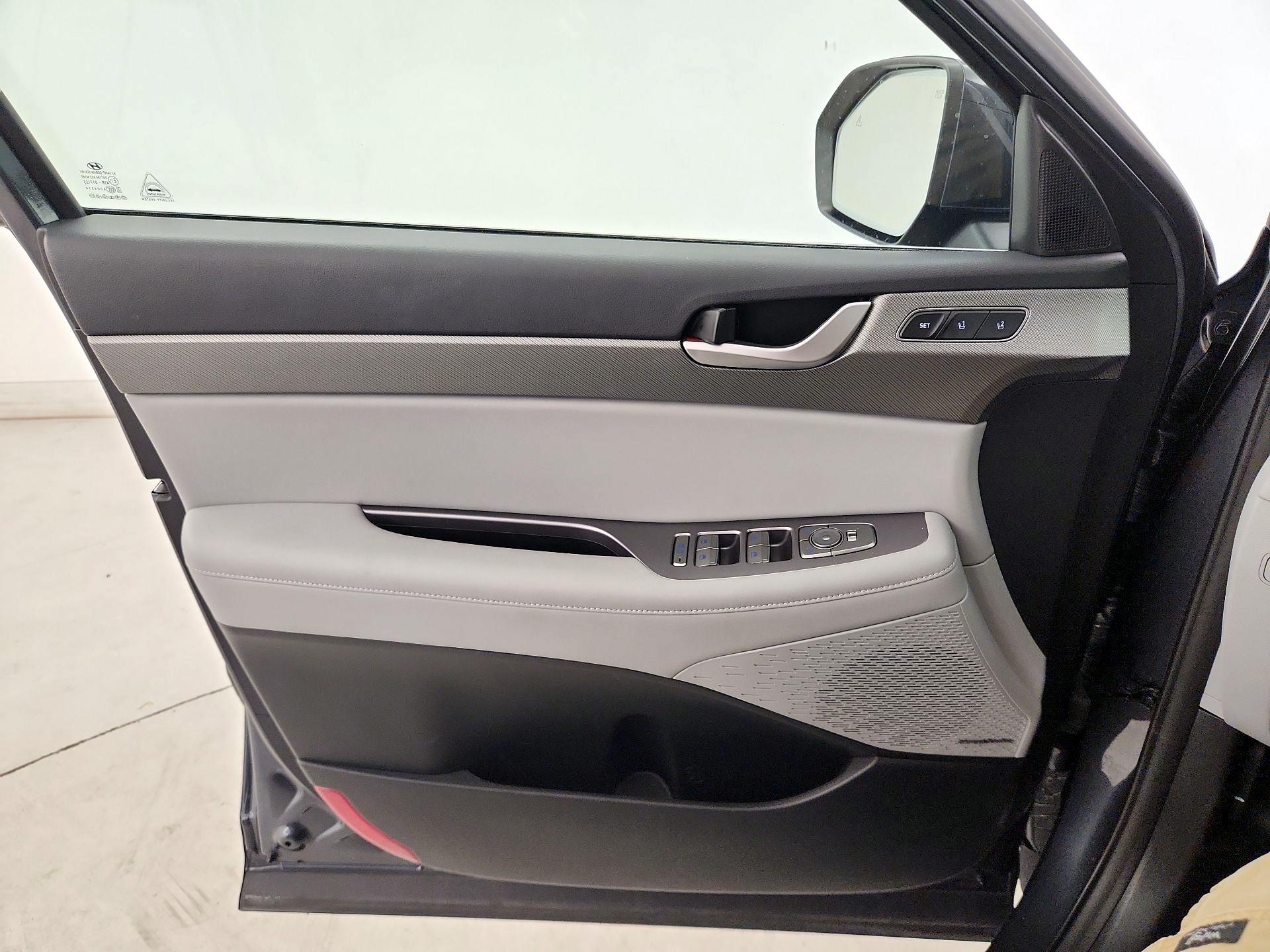 Thumbnail: 2024 Hyundai Palisade - 12