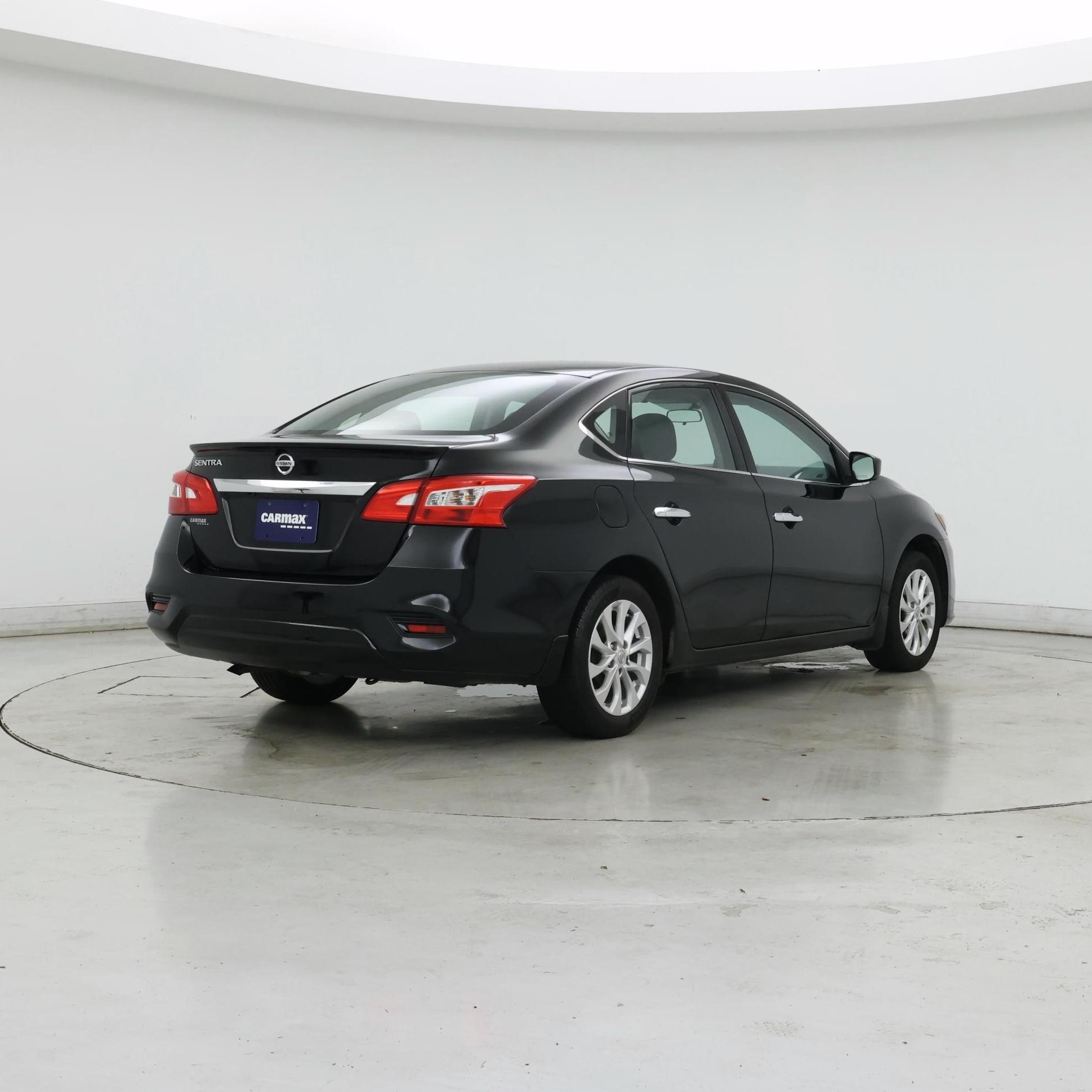 Thumbnail: 2019 Nissan Sentra - 8