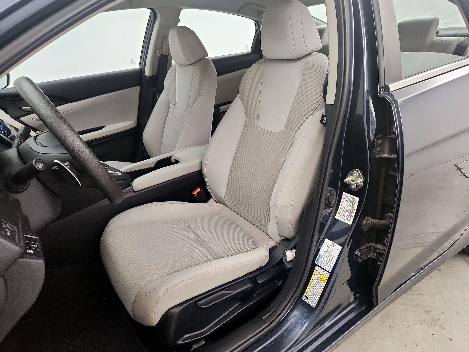 Thumbnail: 2020 Honda Insight - 11