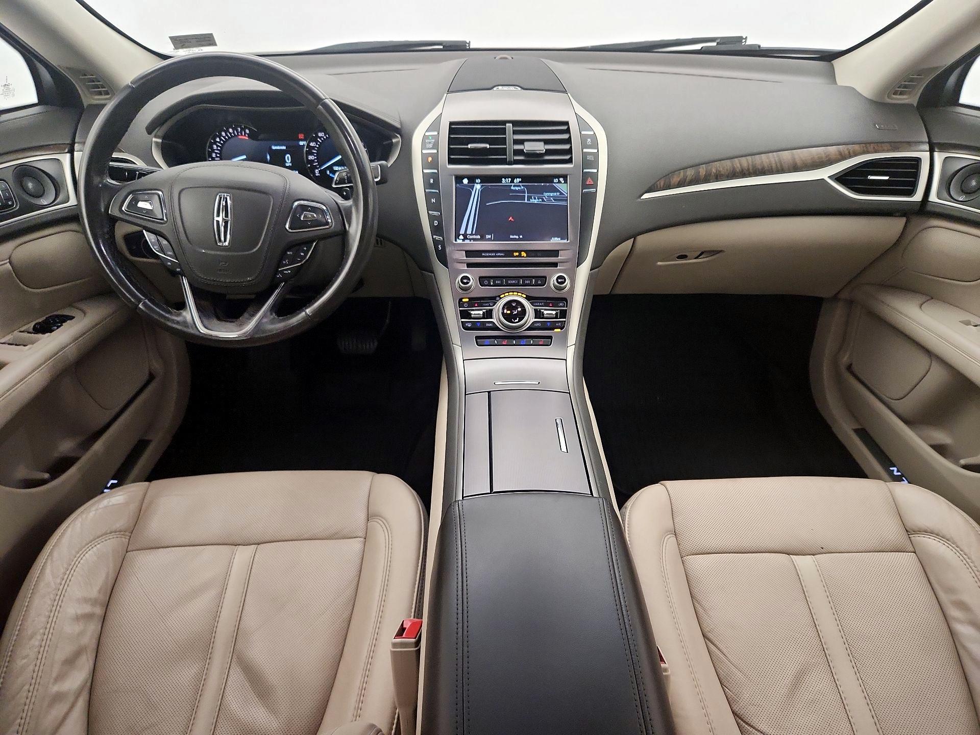 Thumbnail: 2017 Lincoln MKZ - 9