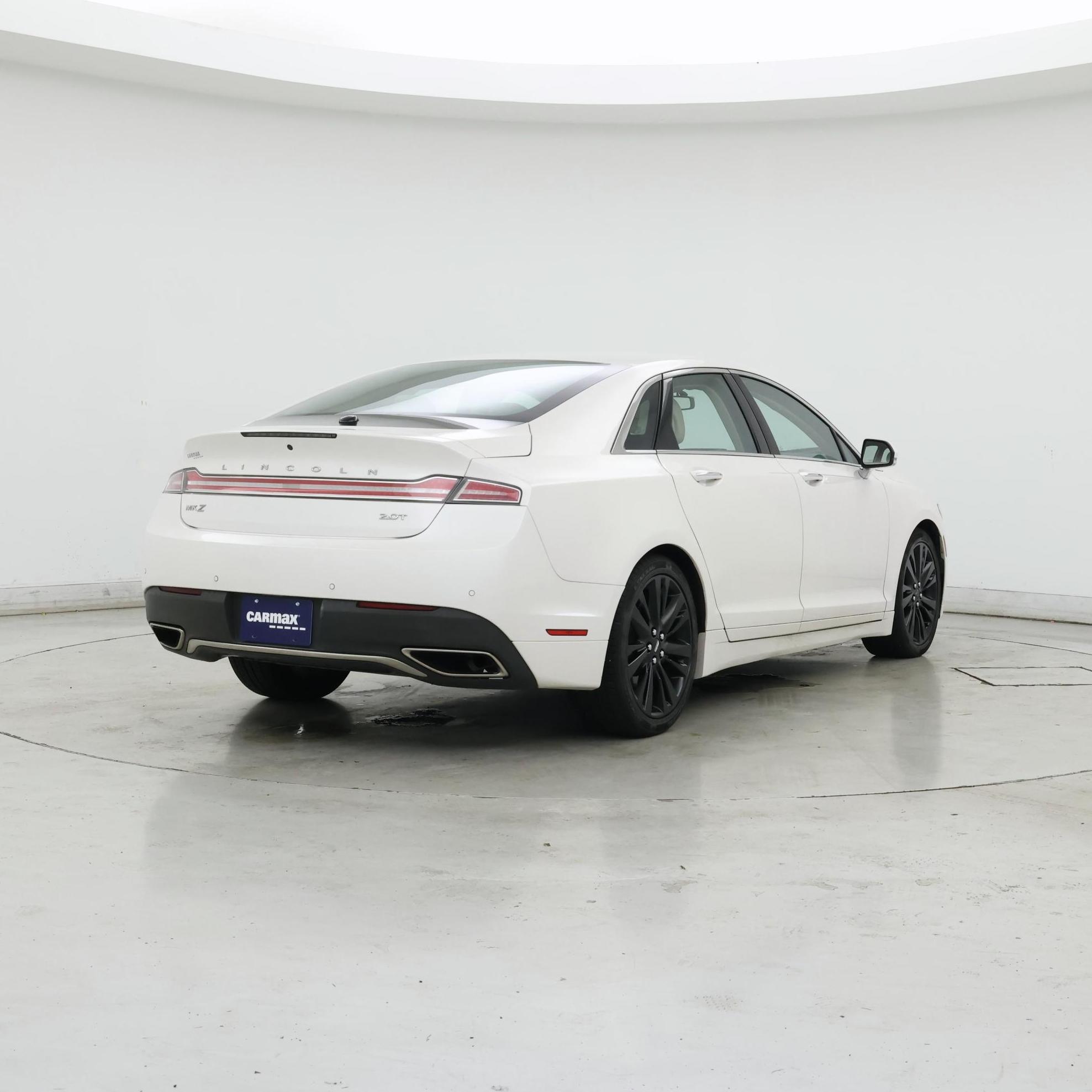 Thumbnail: 2017 Lincoln MKZ - 8