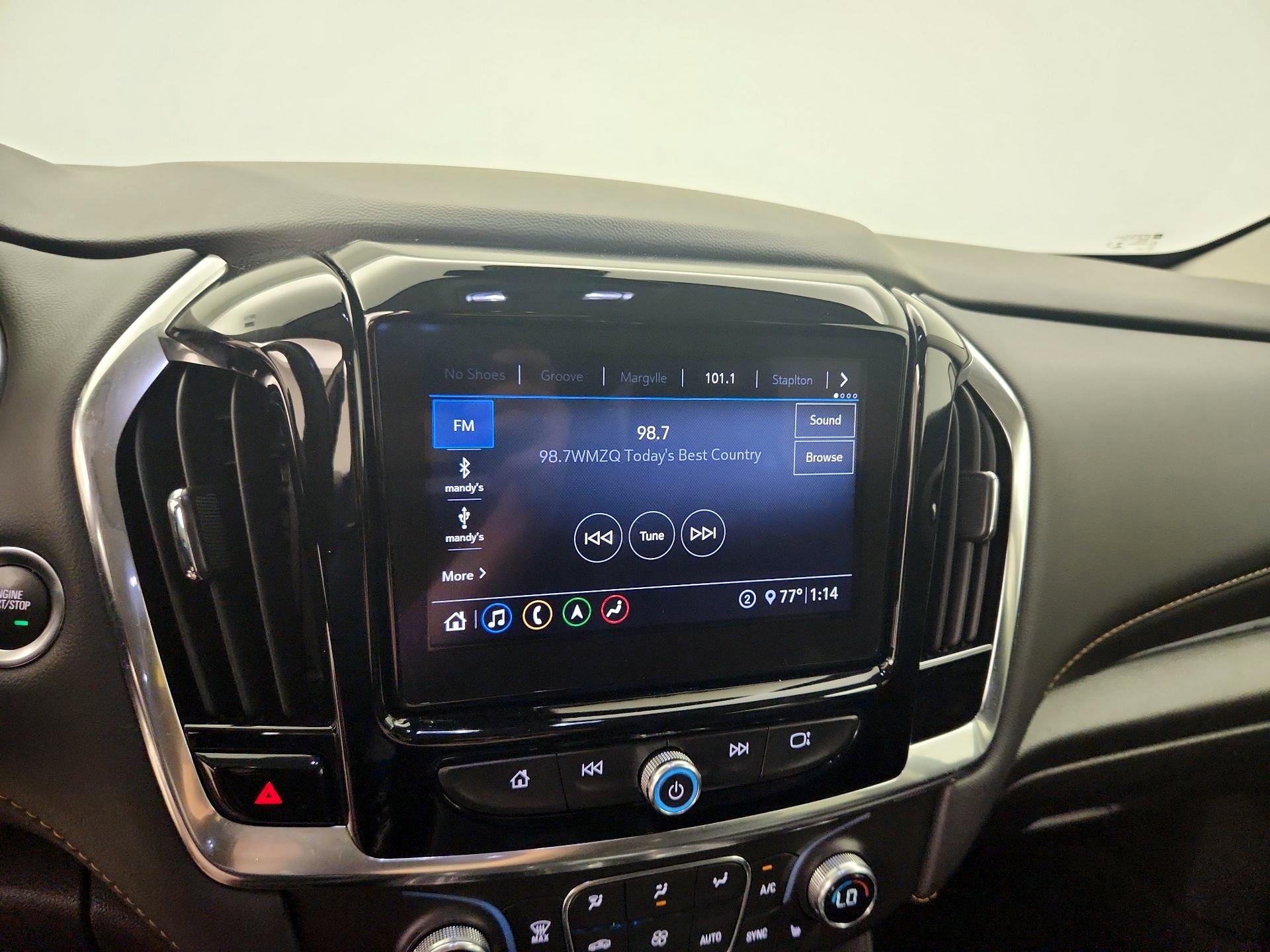 Thumbnail: 2021 Chevrolet Traverse - 16