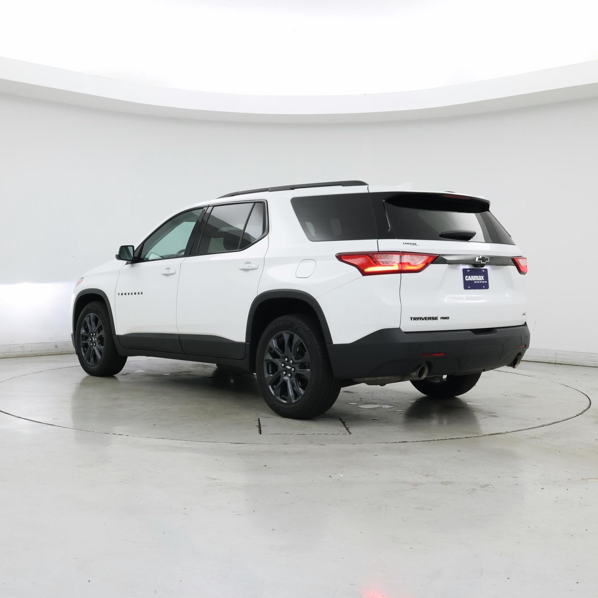 Thumbnail: 2021 Chevrolet Traverse - 2