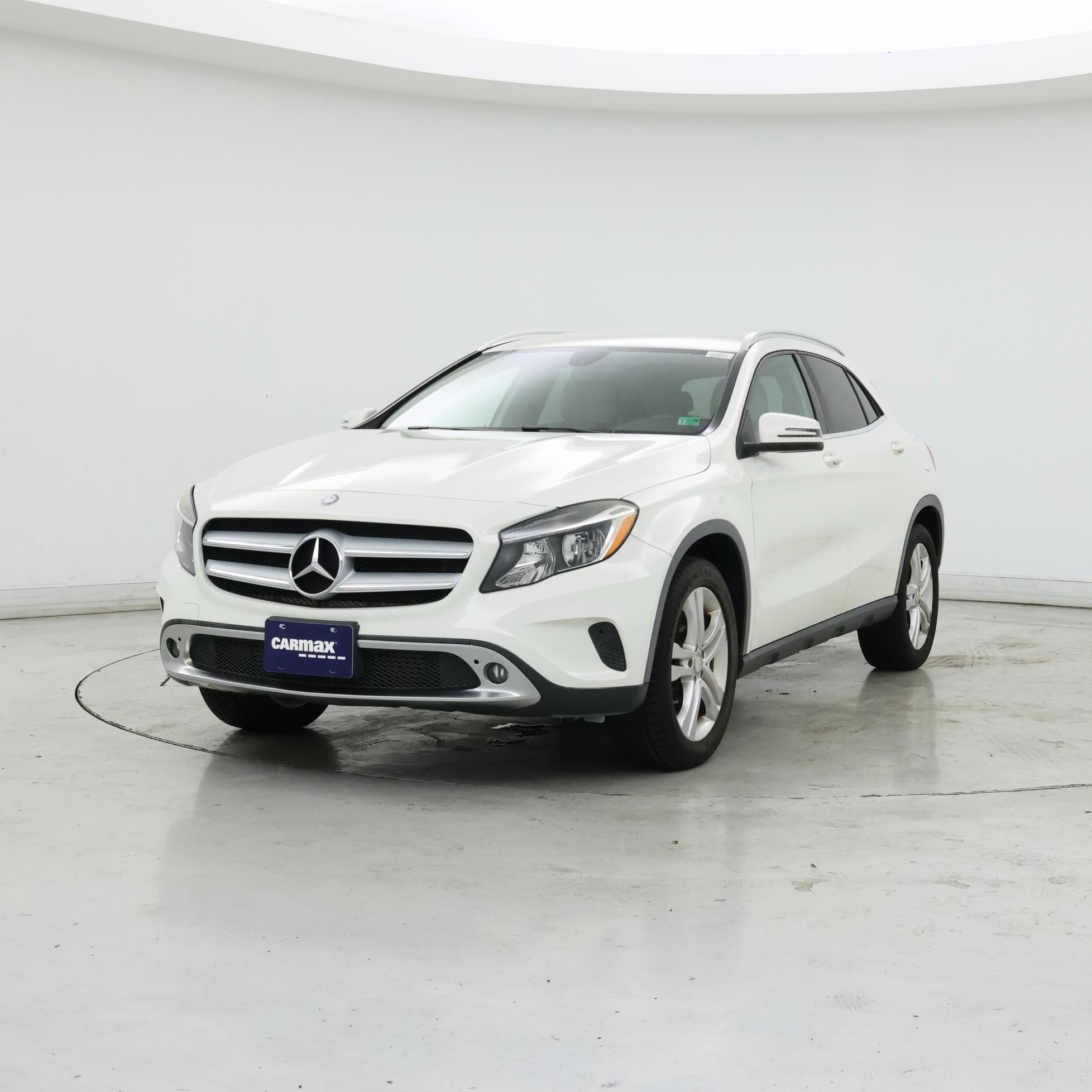 Thumbnail: 2015 Mercedes-Benz GLA - 4