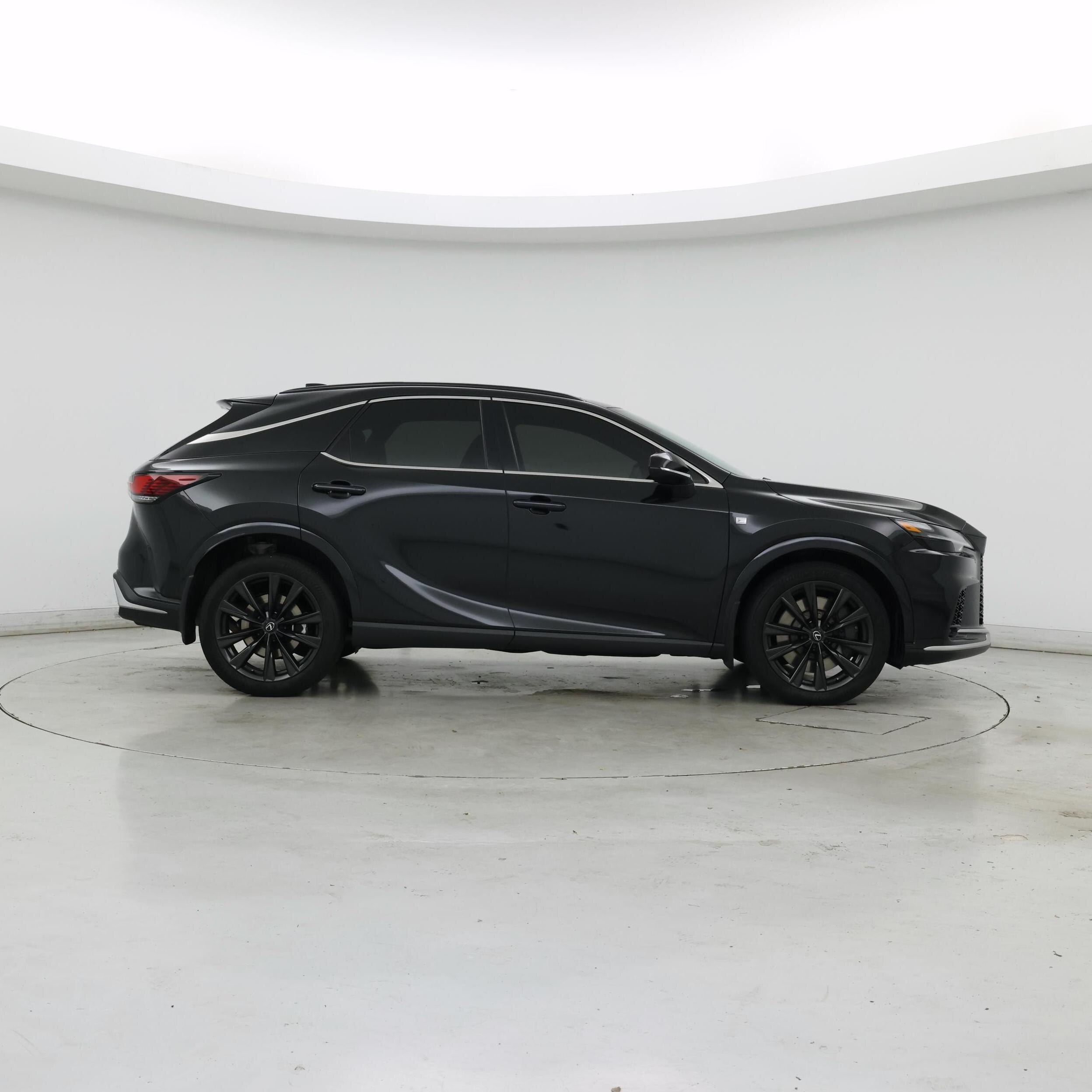 Thumbnail: 2023 Lexus RX - 7