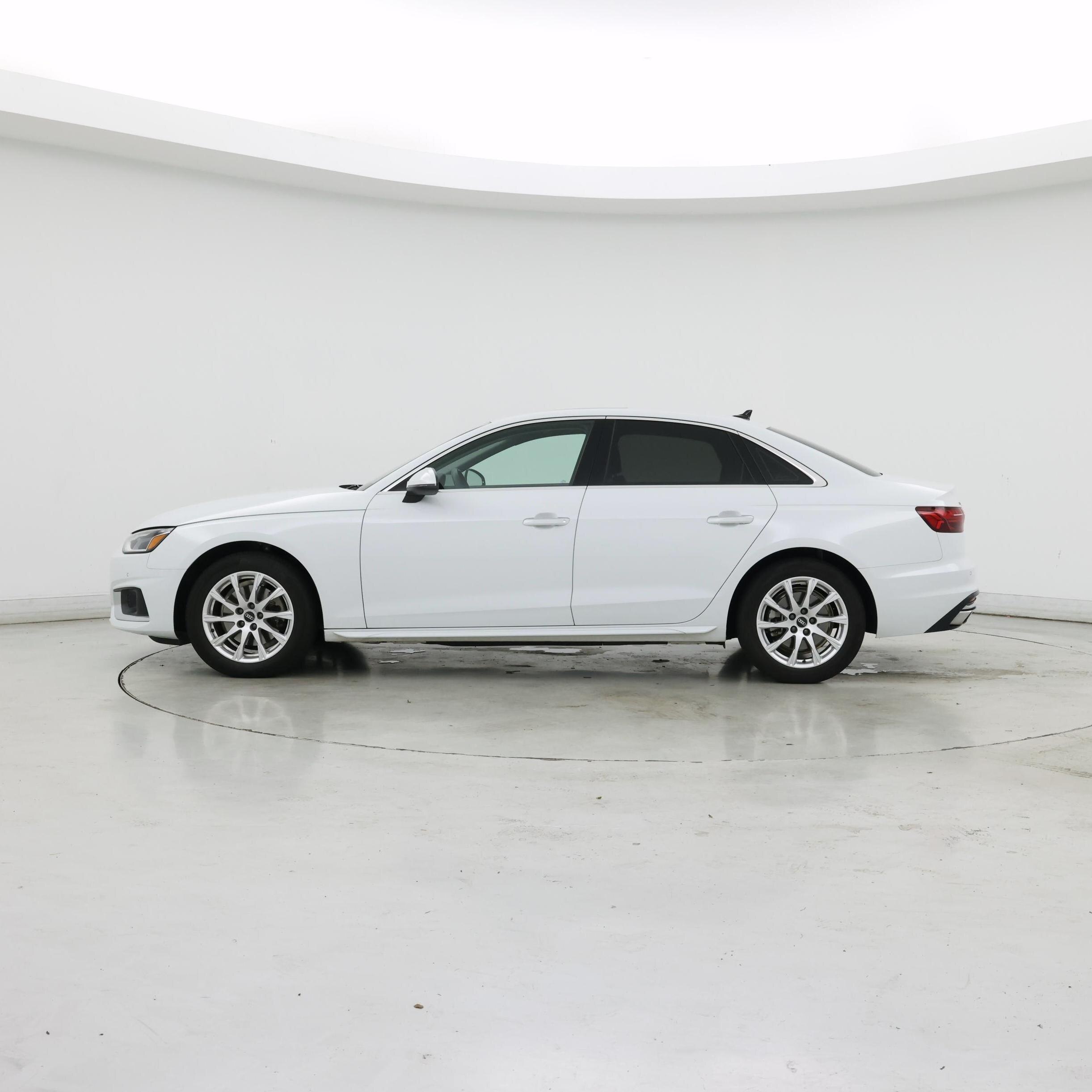 Thumbnail: 2021 Audi A4 - 3
