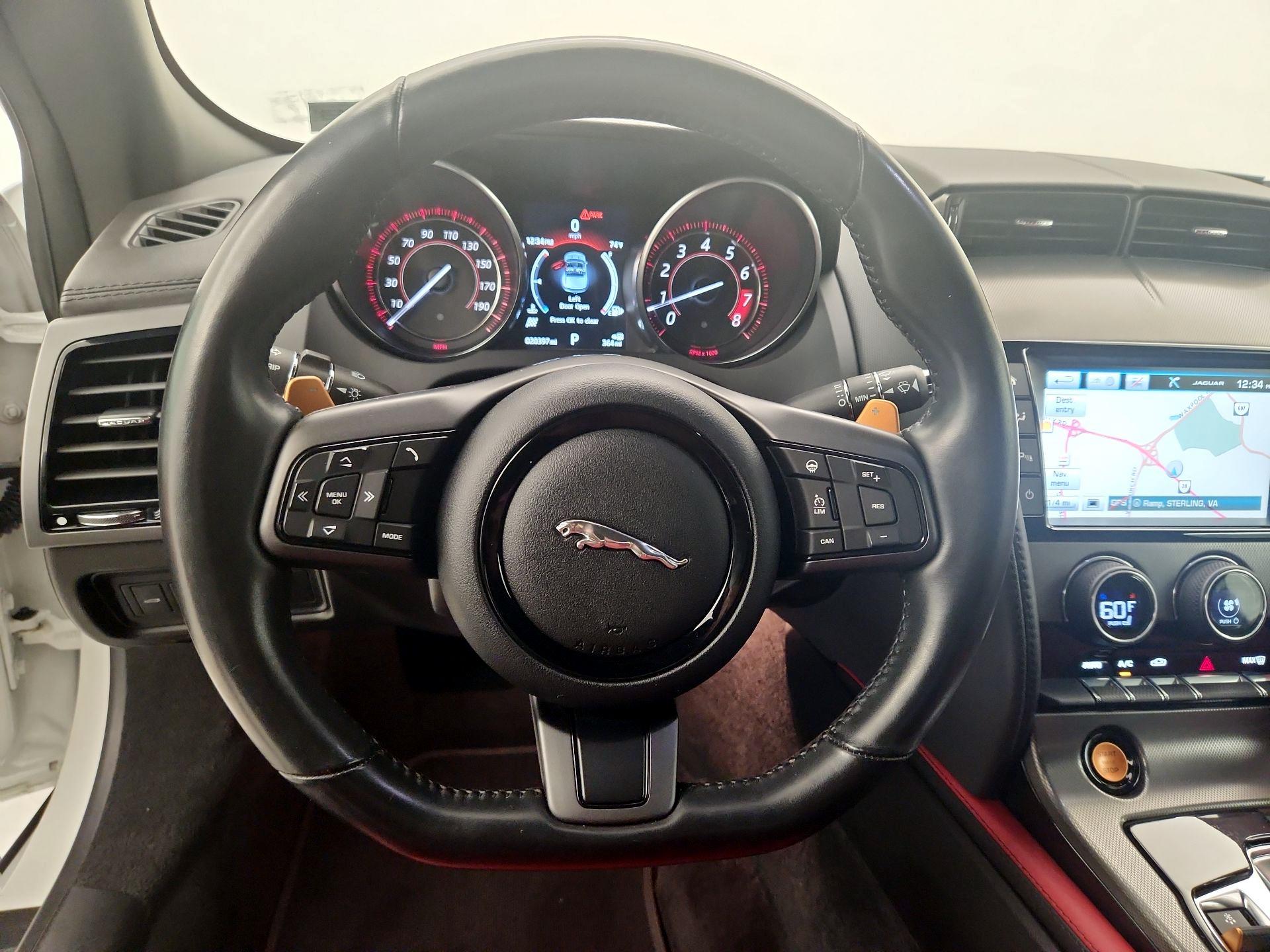 Thumbnail: 2017 Jaguar F-Type - 10