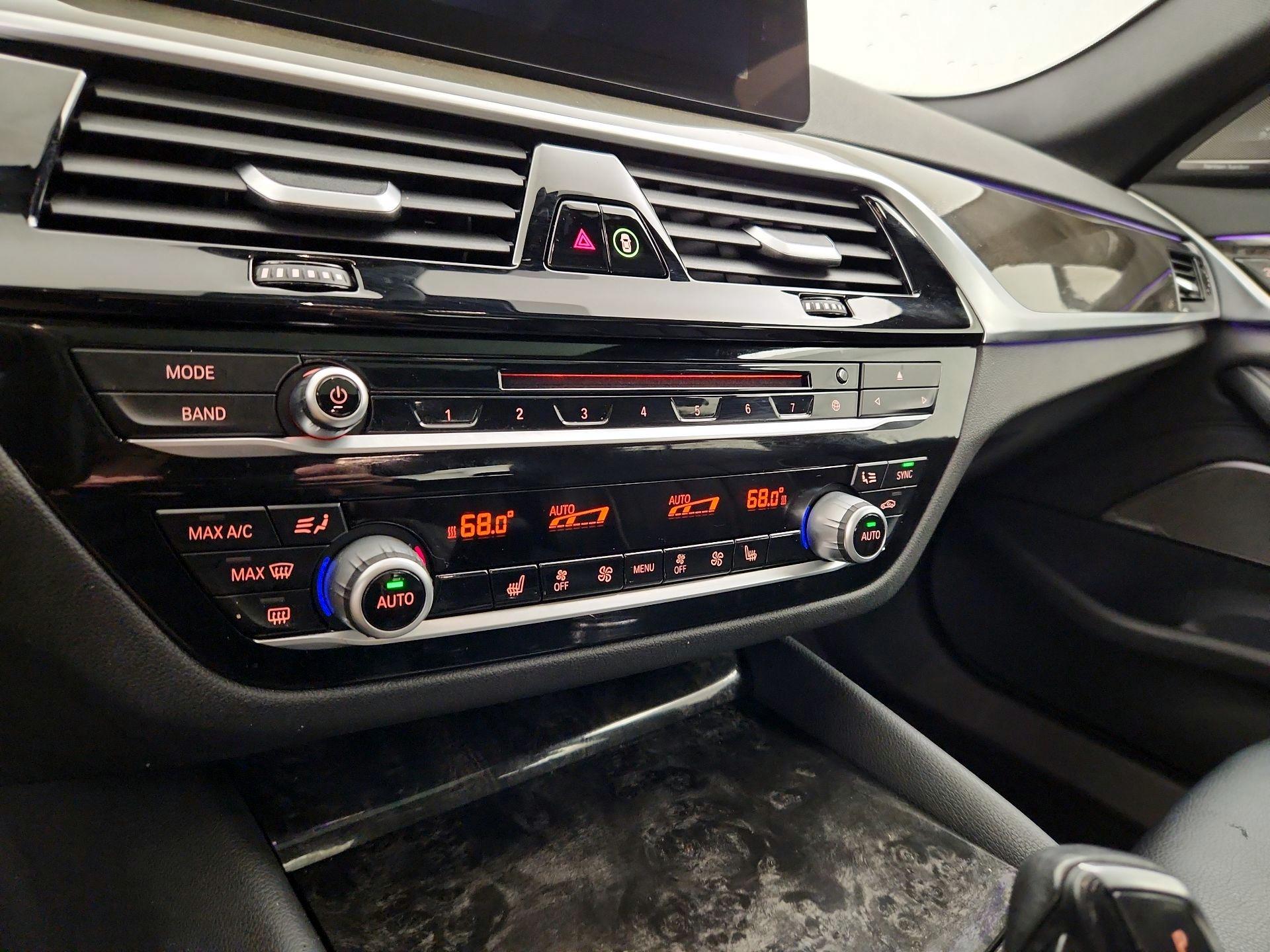 Thumbnail: 2017 BMW 5 Series - 17