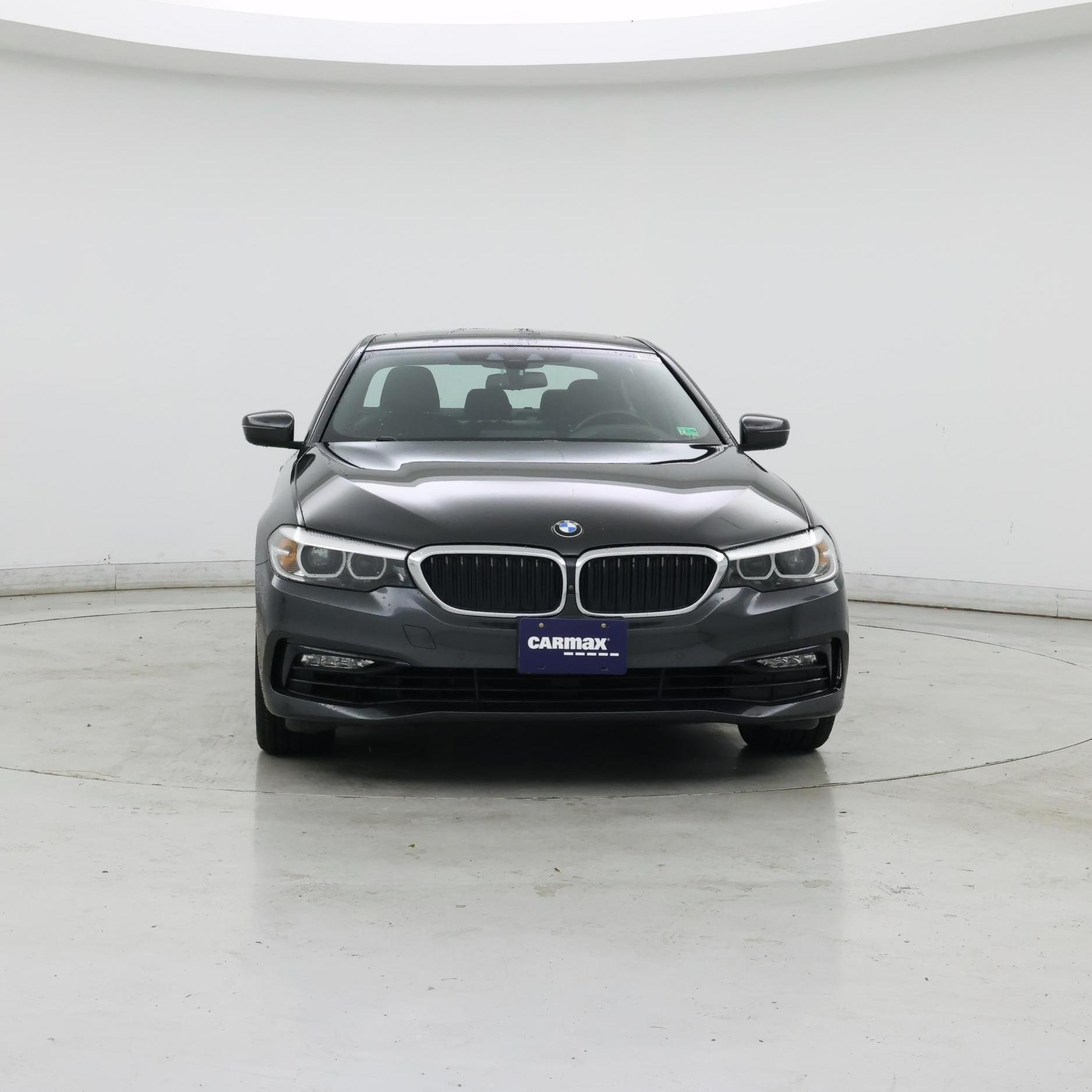 Thumbnail: 2017 BMW 5 Series - 5