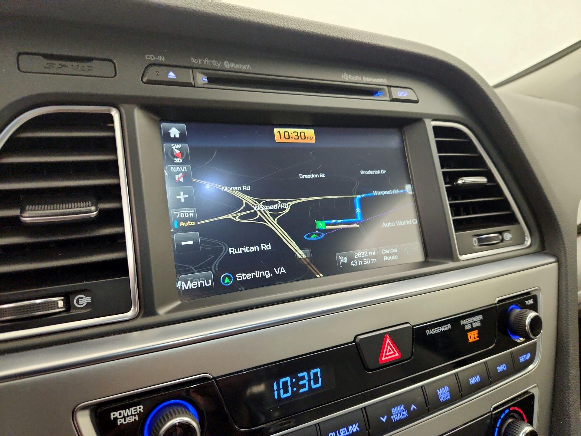 Thumbnail: 2015 Hyundai Sonata - 14