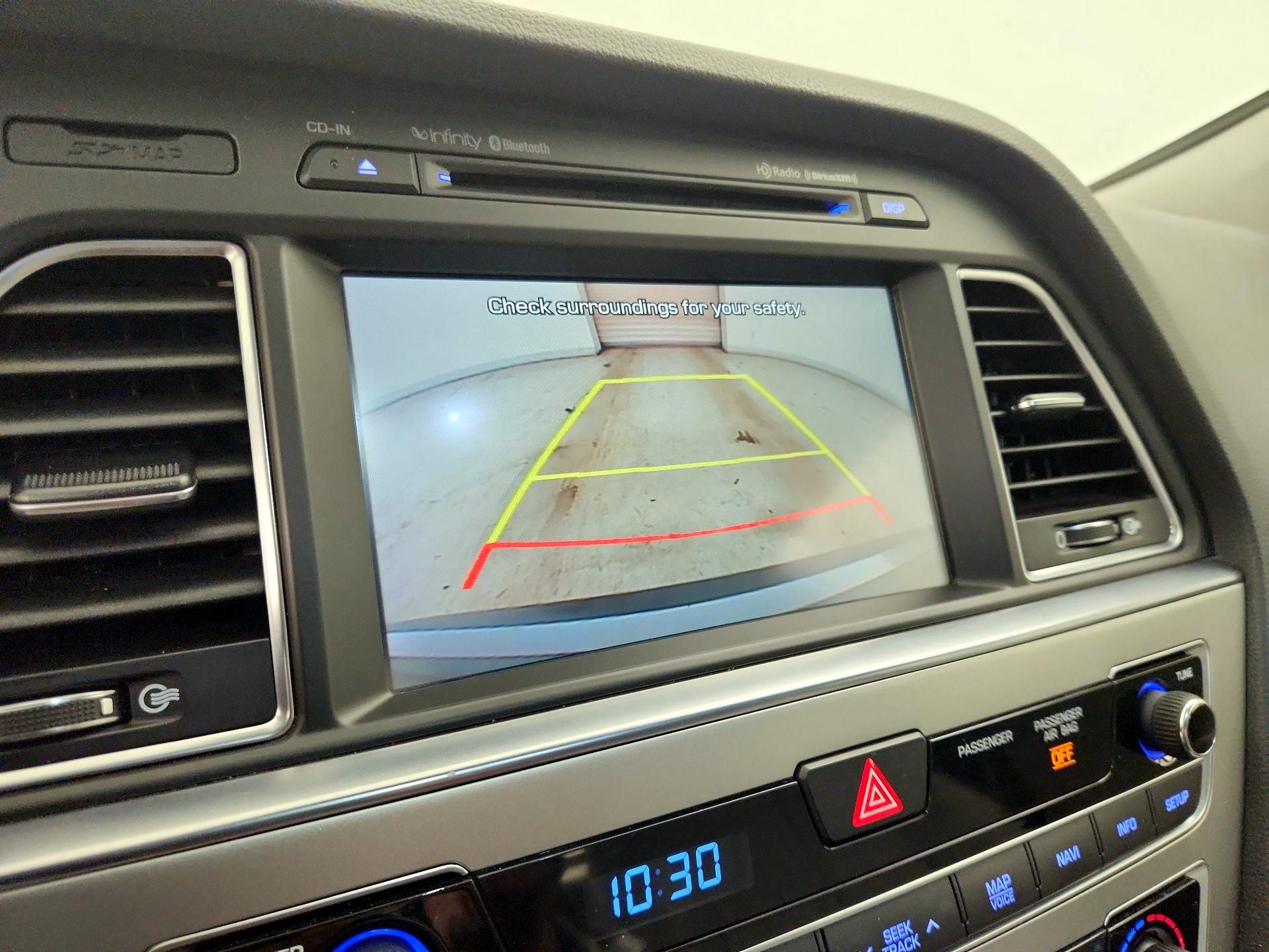 Thumbnail: 2015 Hyundai Sonata - 15