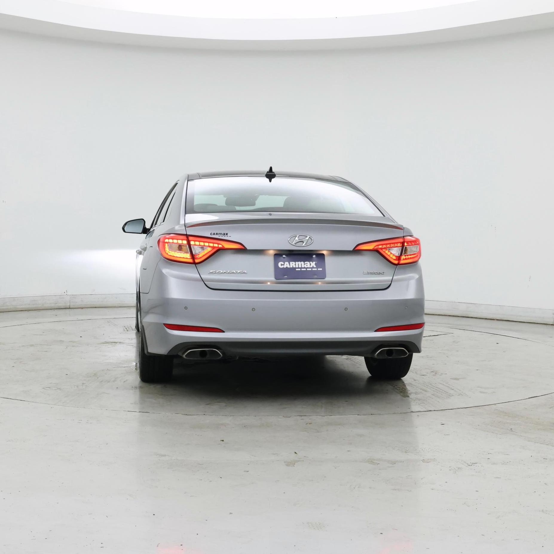 Thumbnail: 2015 Hyundai Sonata - 6