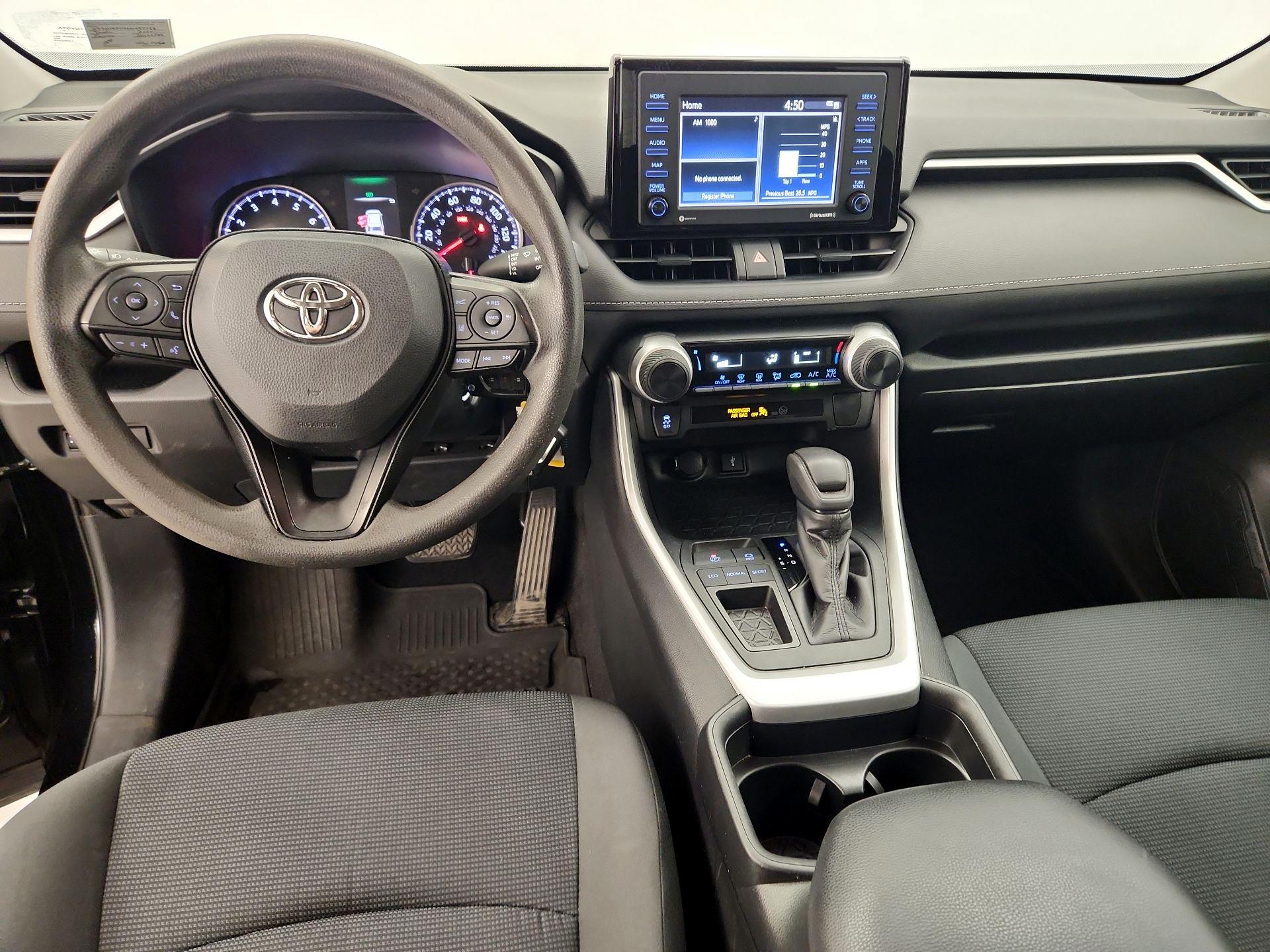 Thumbnail: 2020 Toyota RAV4 - 9
