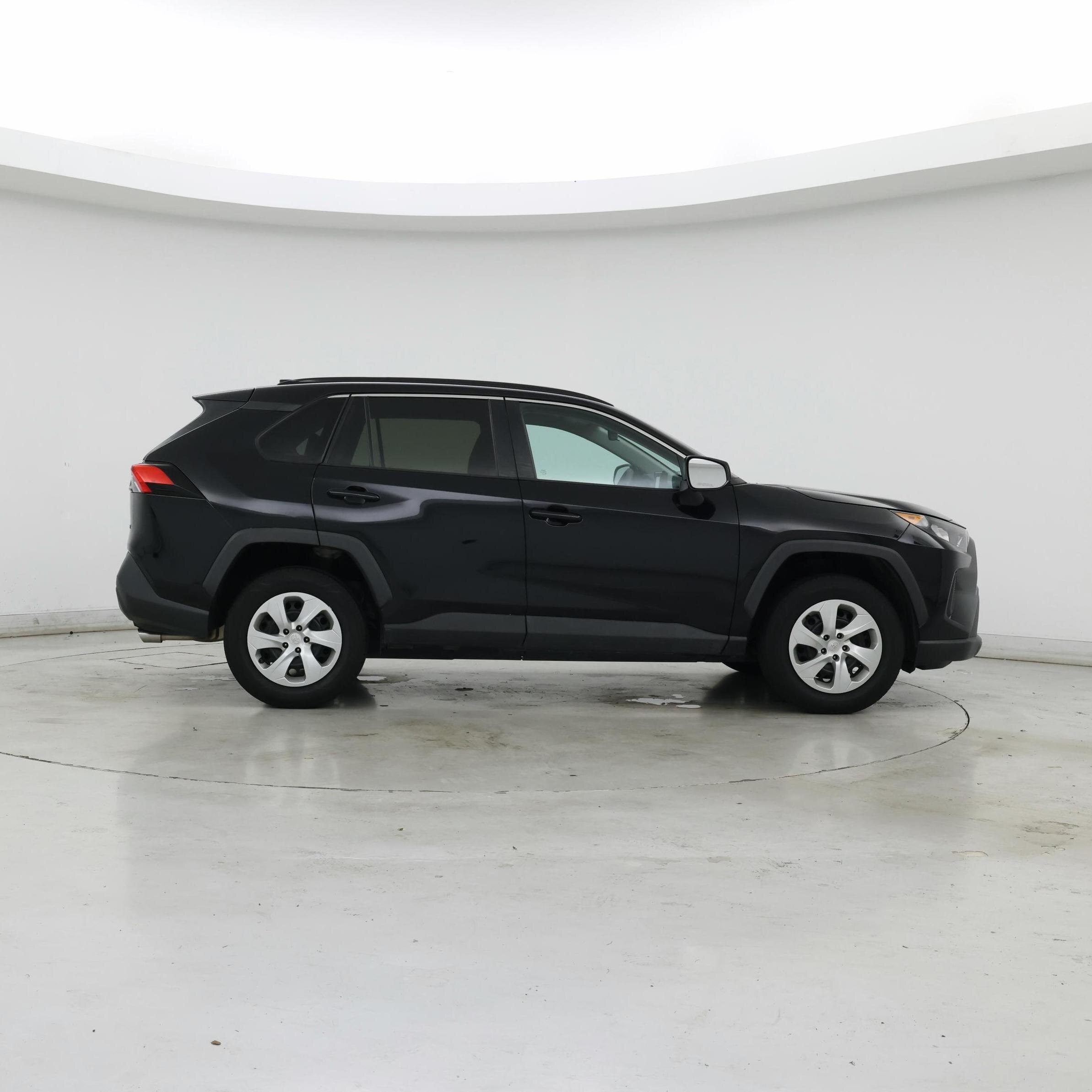 Thumbnail: 2020 Toyota RAV4 - 7