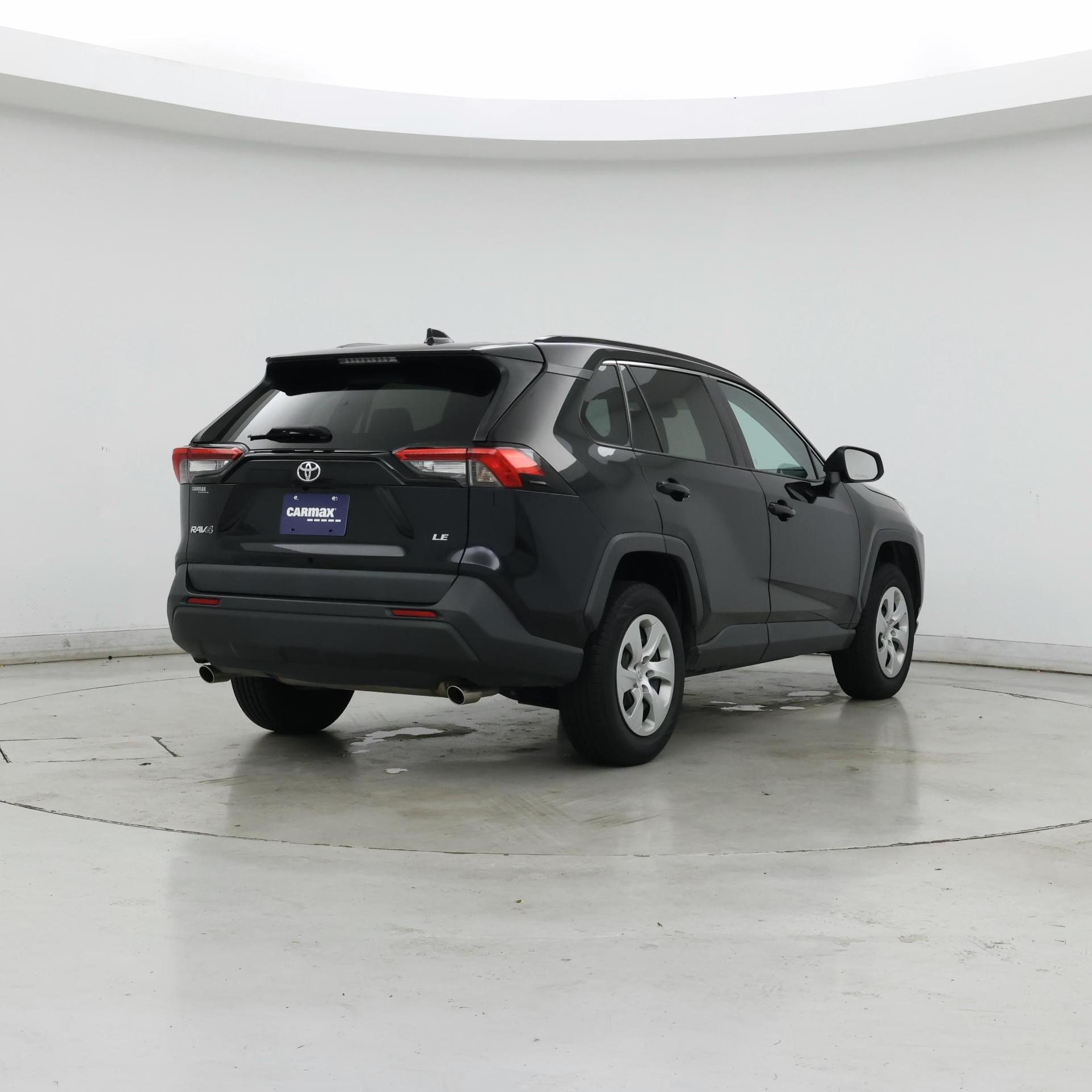 Thumbnail: 2020 Toyota RAV4 - 8