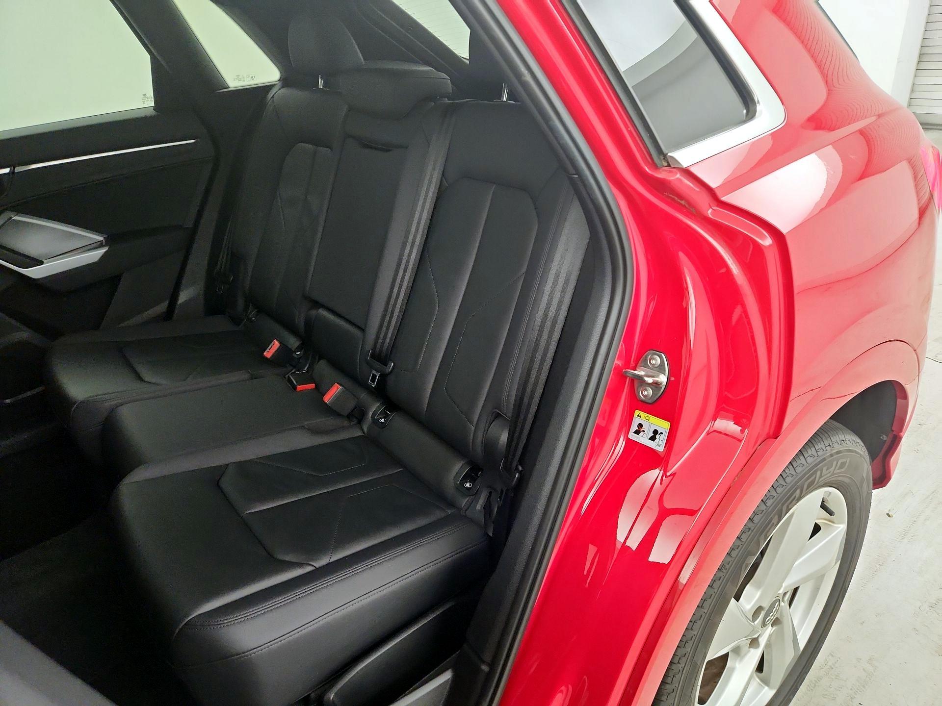 Thumbnail: 2019 Audi Q3 - 20