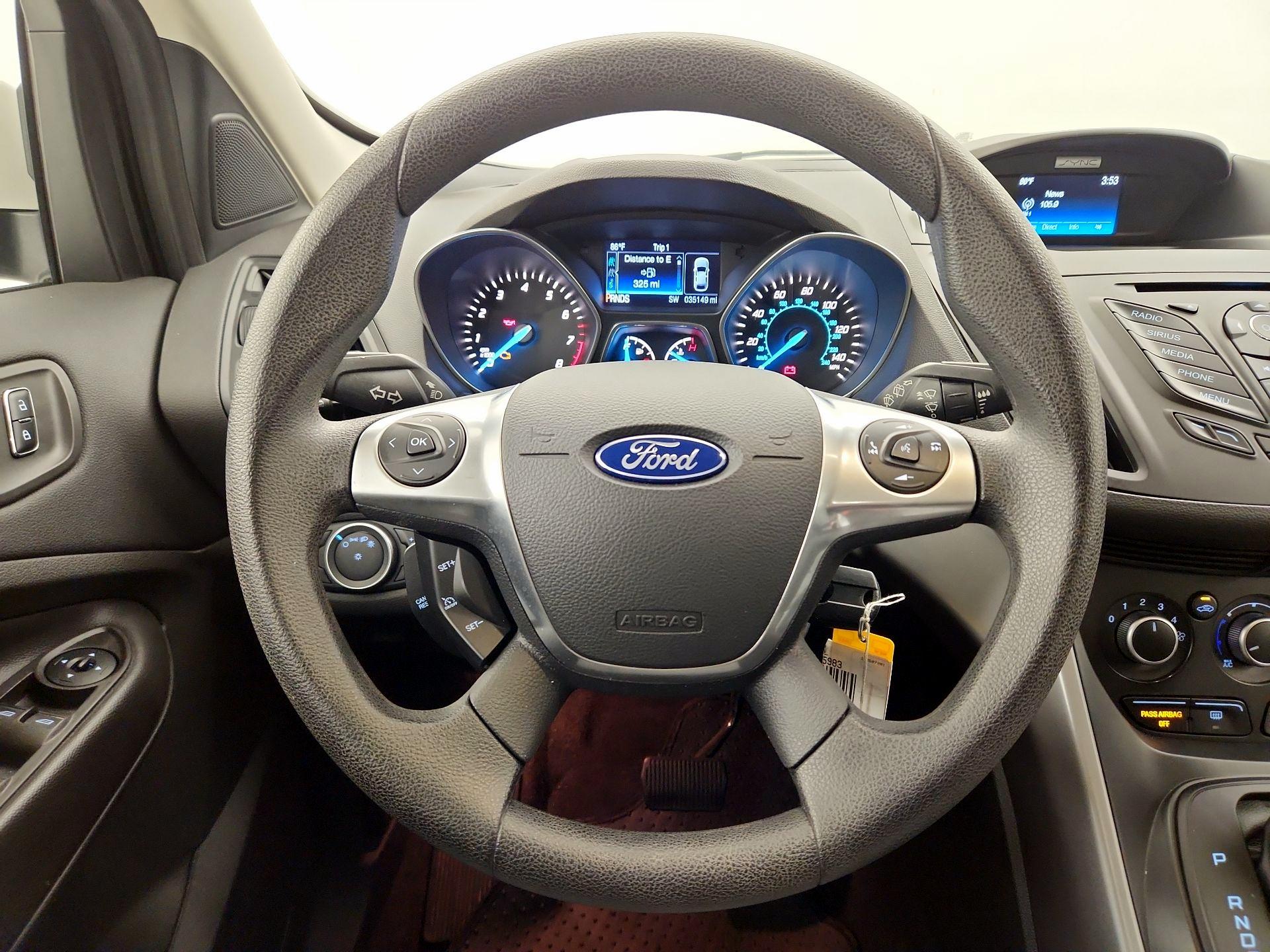 Thumbnail: 2016 Ford Escape - 10