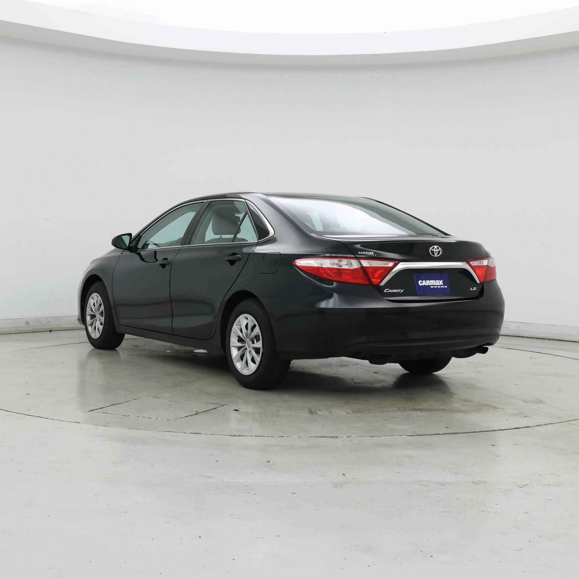 Thumbnail: 2016 Toyota Camry - 2