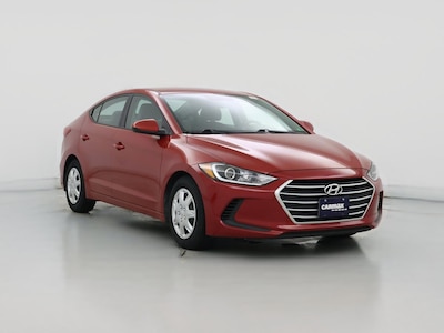 Red 2018 Hyundai Elantra SE