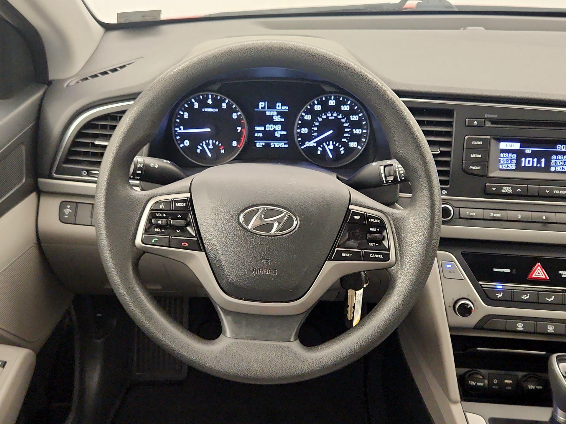 Thumbnail: 2018 Hyundai Elantra - 10