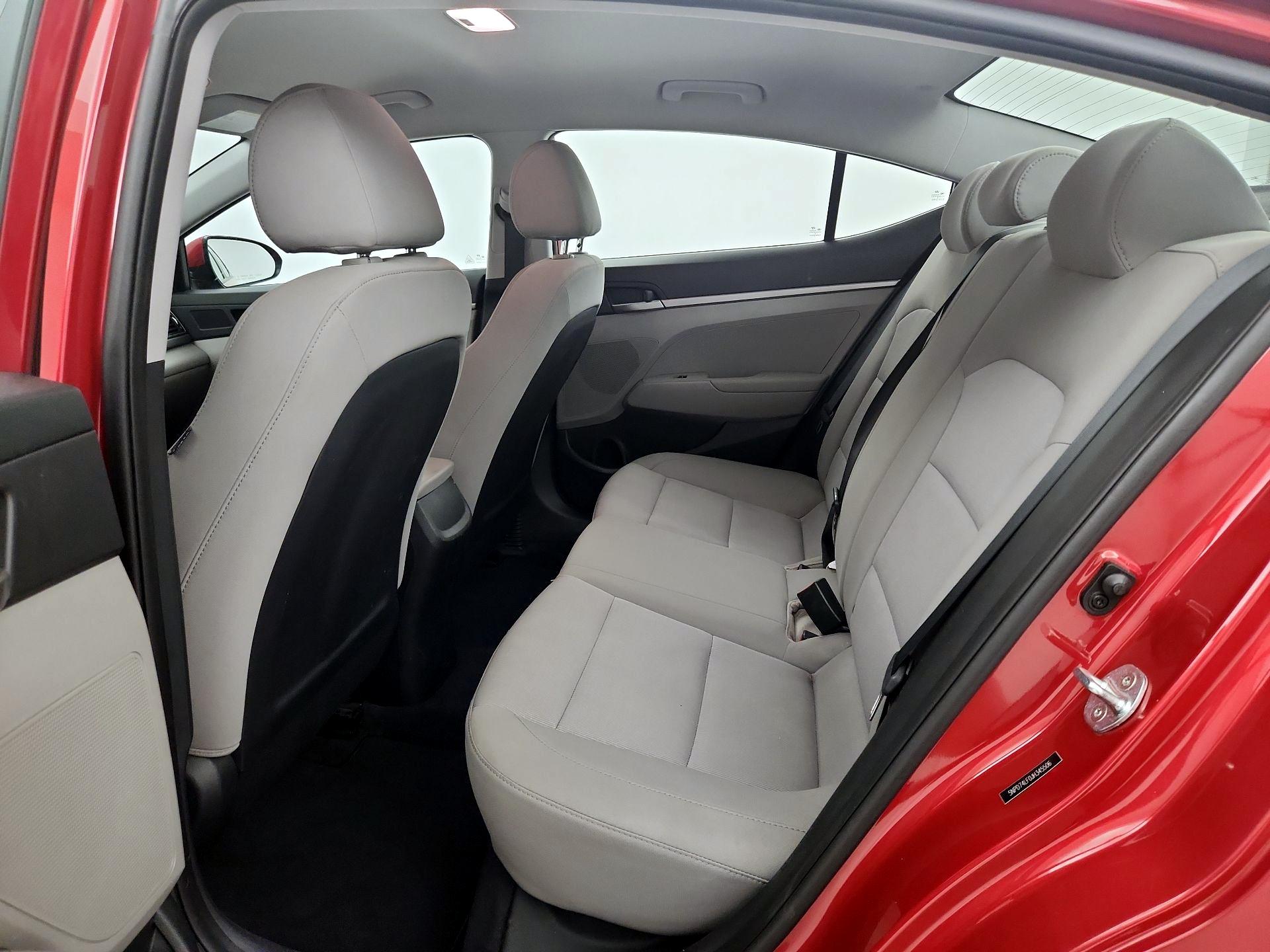Thumbnail: 2018 Hyundai Elantra - 18