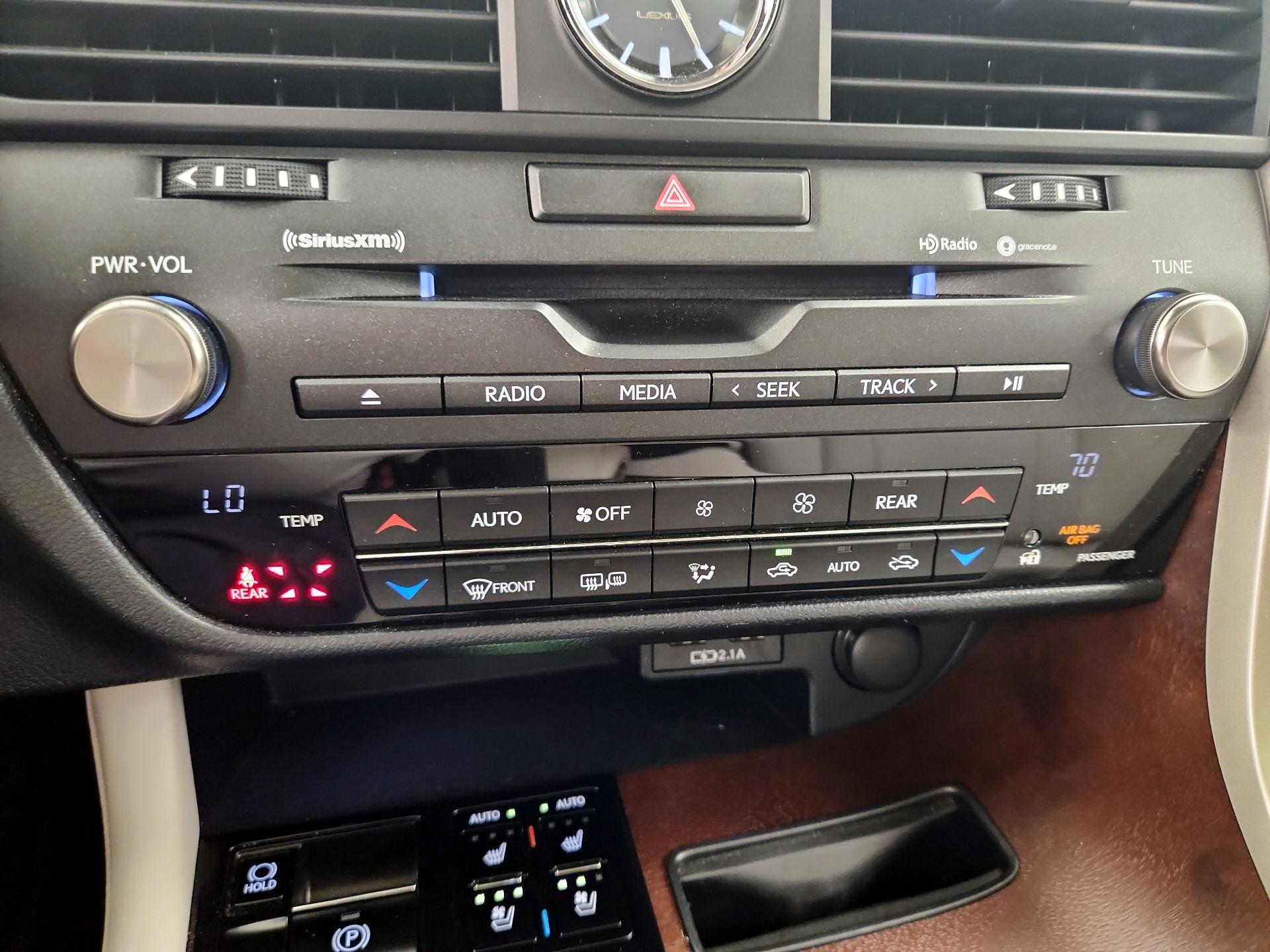 Thumbnail: 2020 Lexus RX - 17