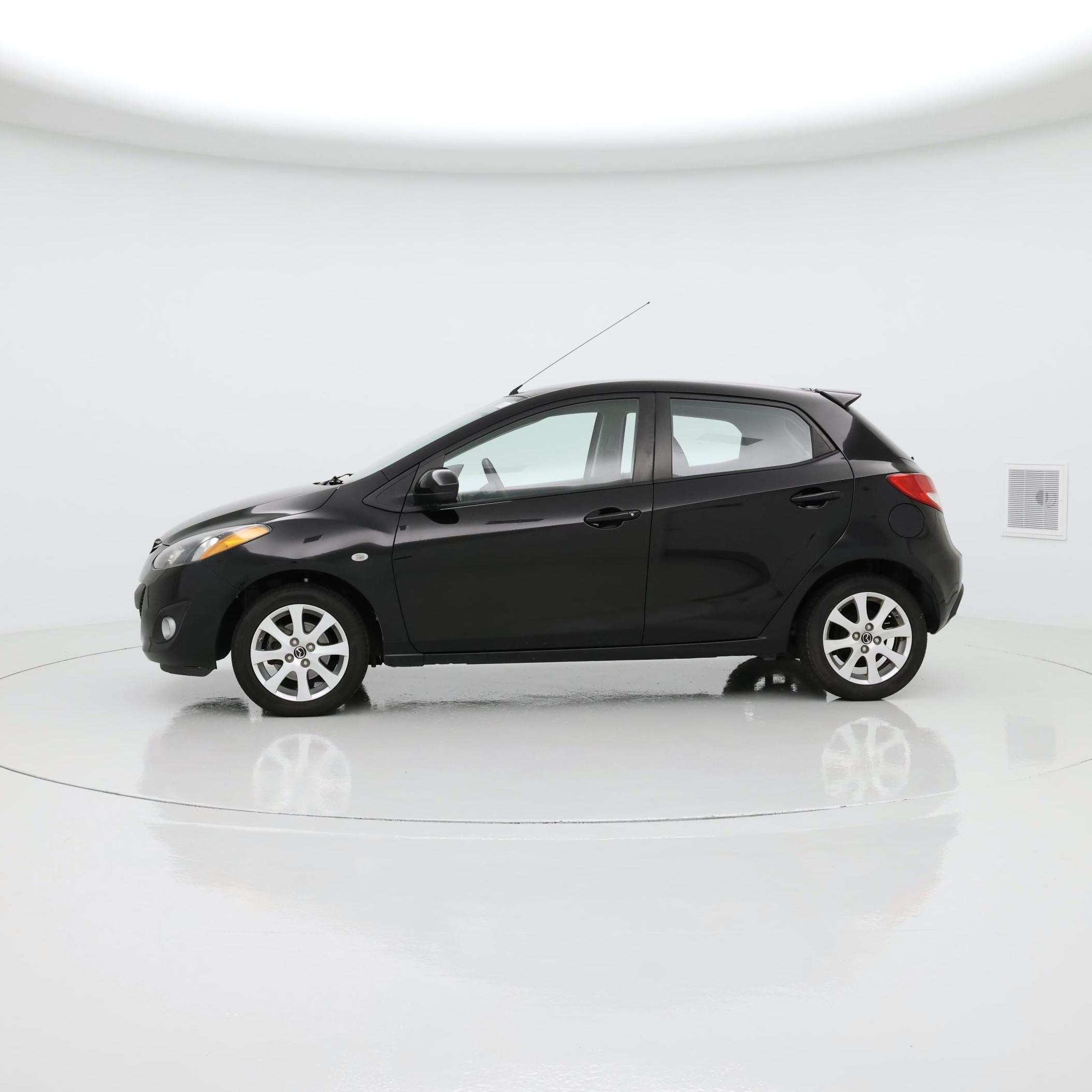 Thumbnail: 2013 Mazda Mazda2 - 3