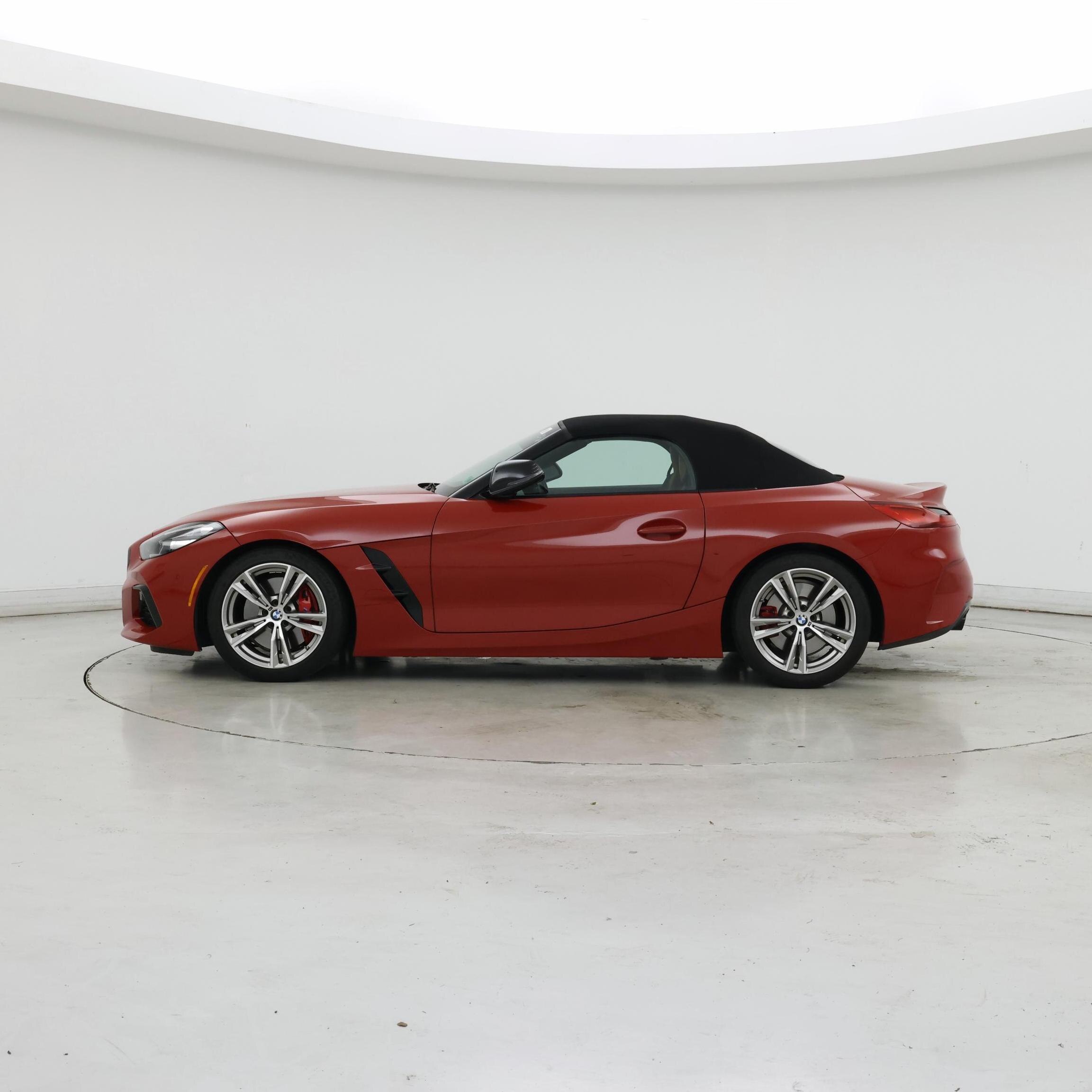 Thumbnail: 2022 BMW Z4 - 3