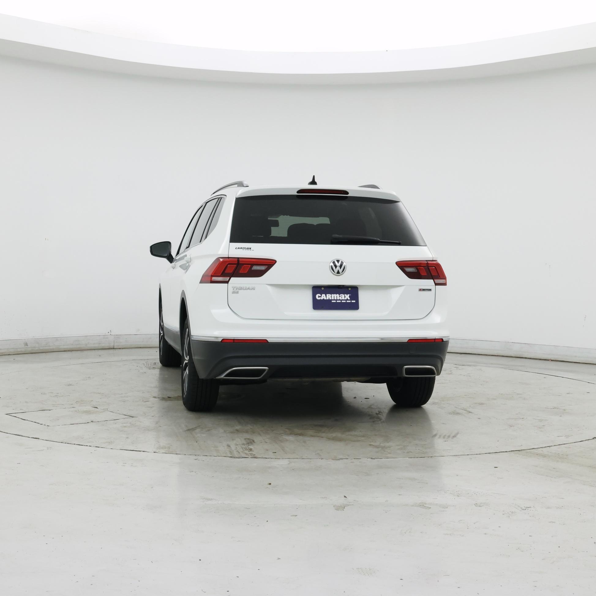 Thumbnail: 2020 Volkswagen Tiguan - 6