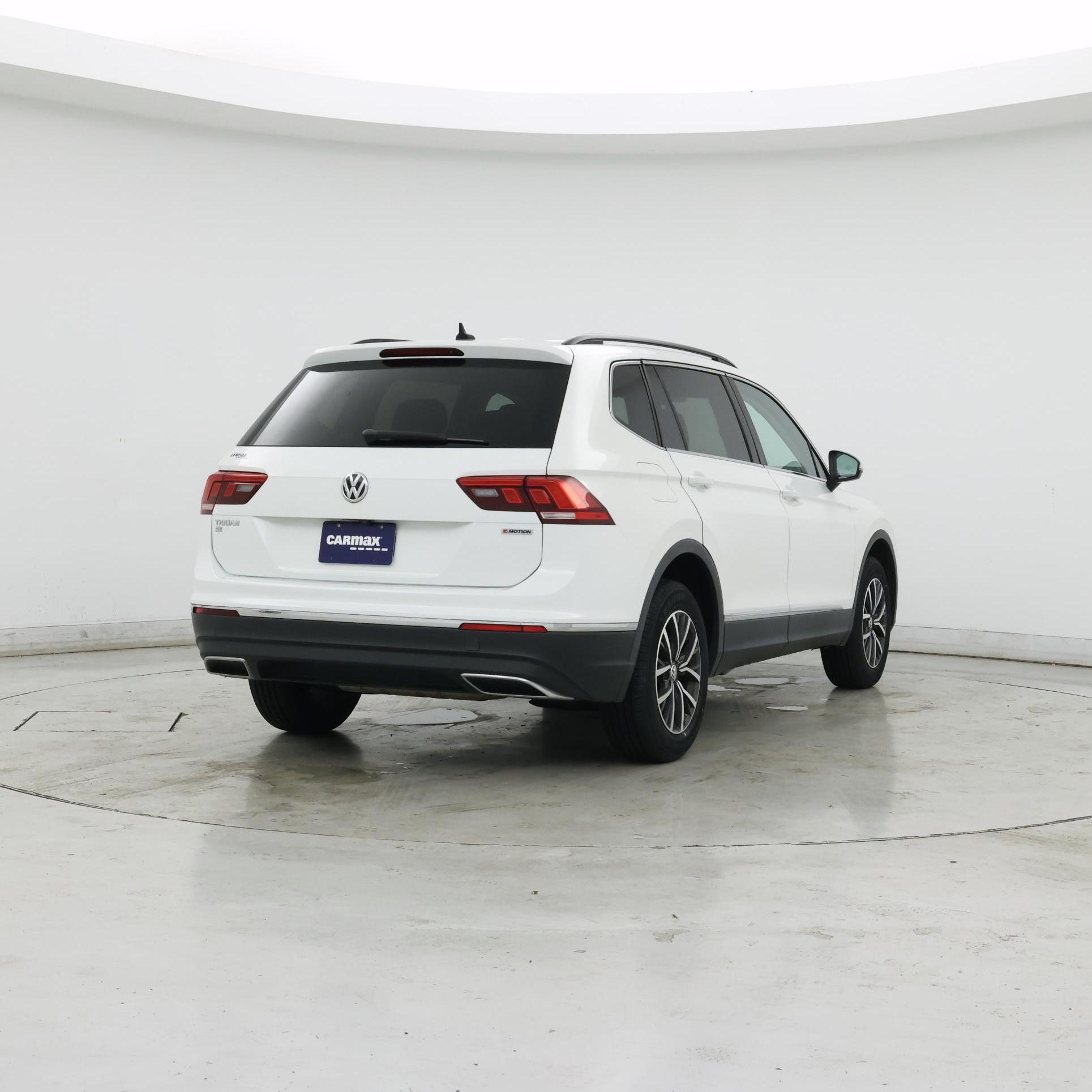 Thumbnail: 2020 Volkswagen Tiguan - 8