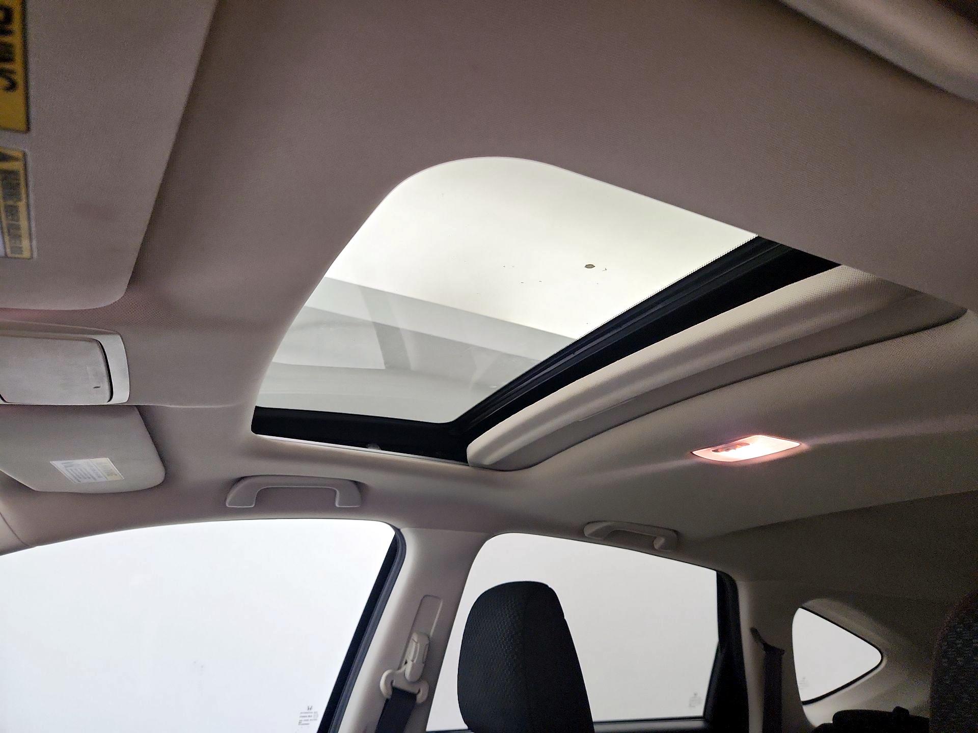 Thumbnail: 2015 Honda CR-V - 19