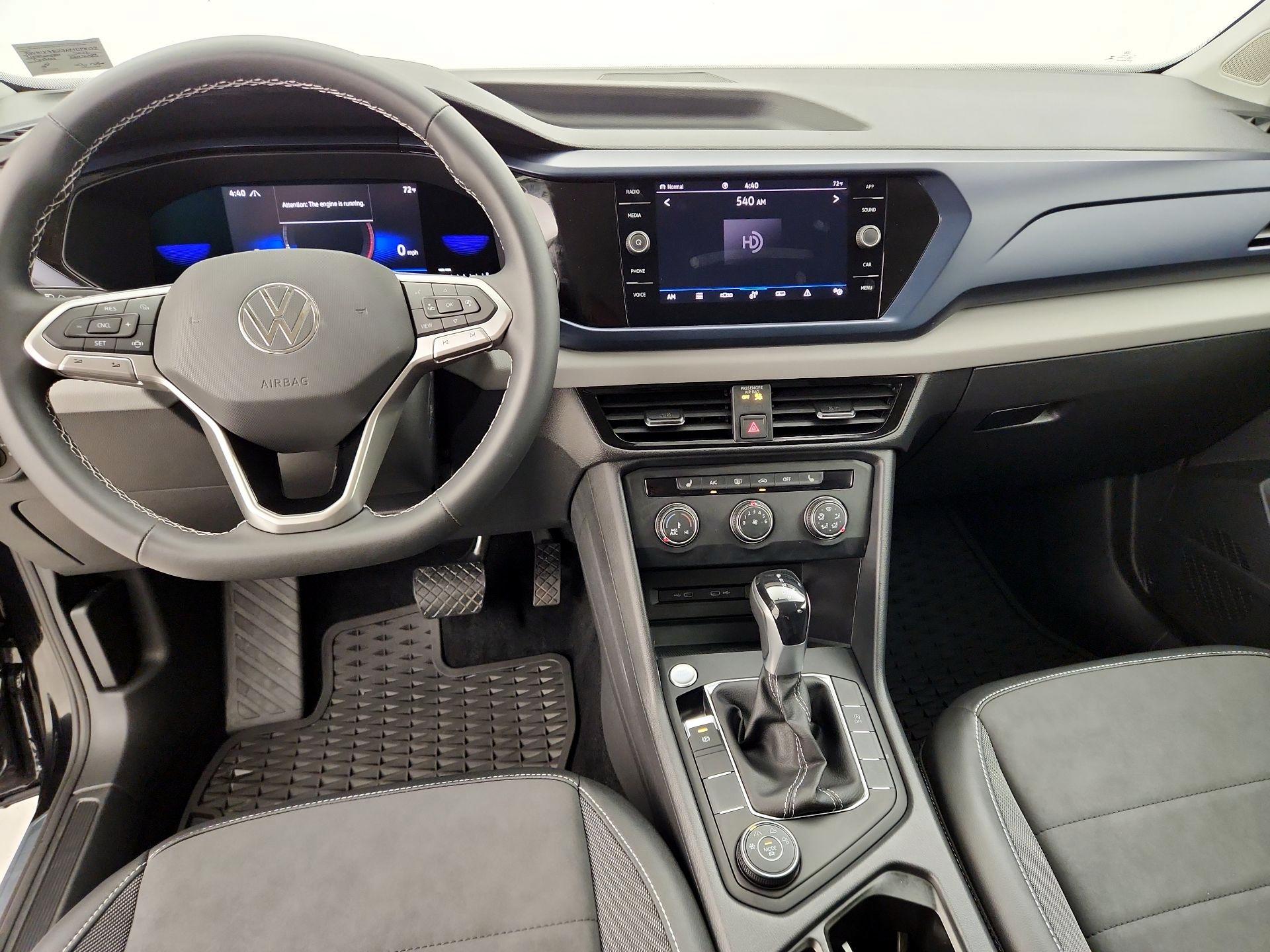 Thumbnail: 2022 Volkswagen Taos - 9