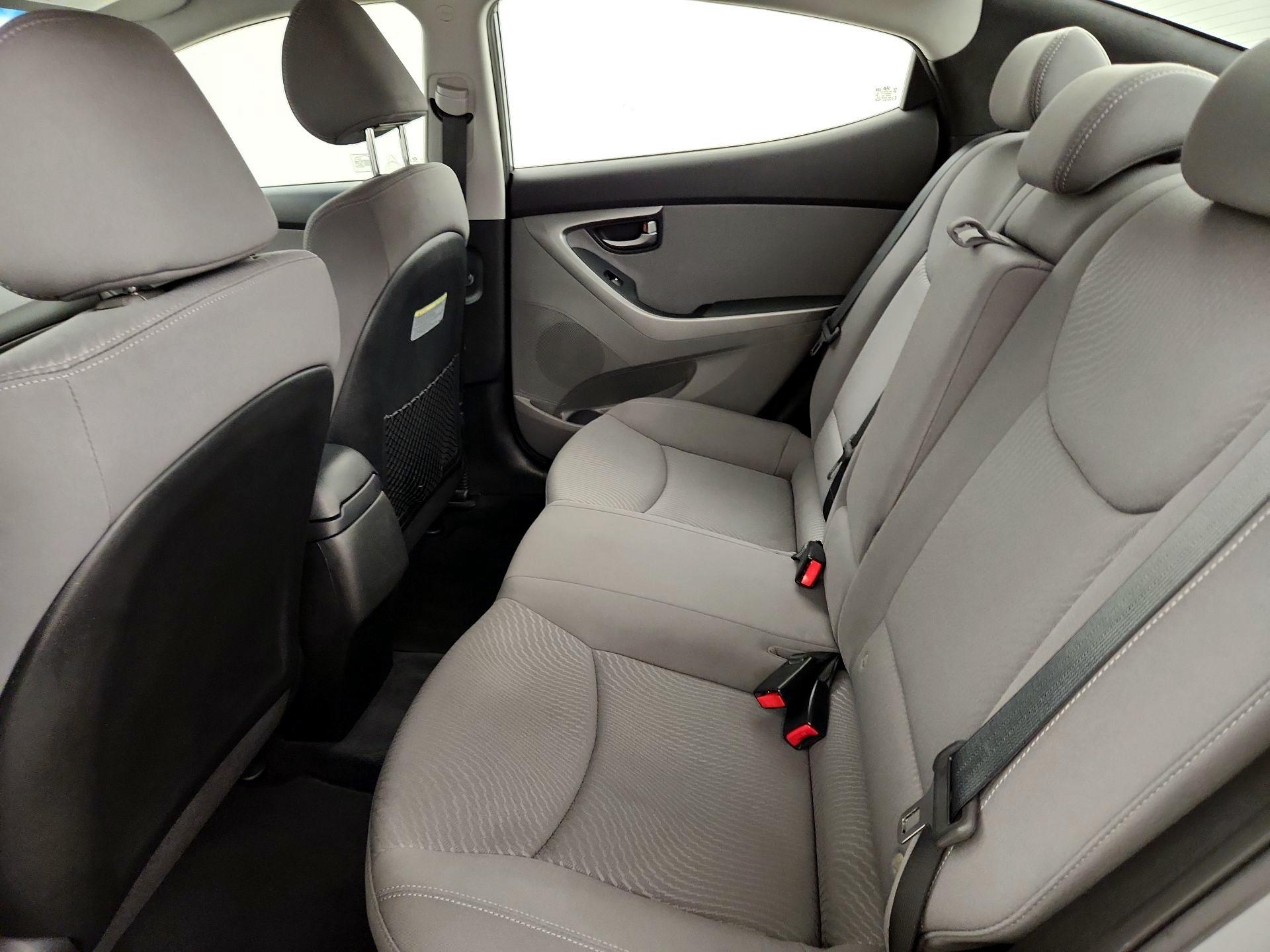 Thumbnail: 2015 Hyundai Elantra - 19
