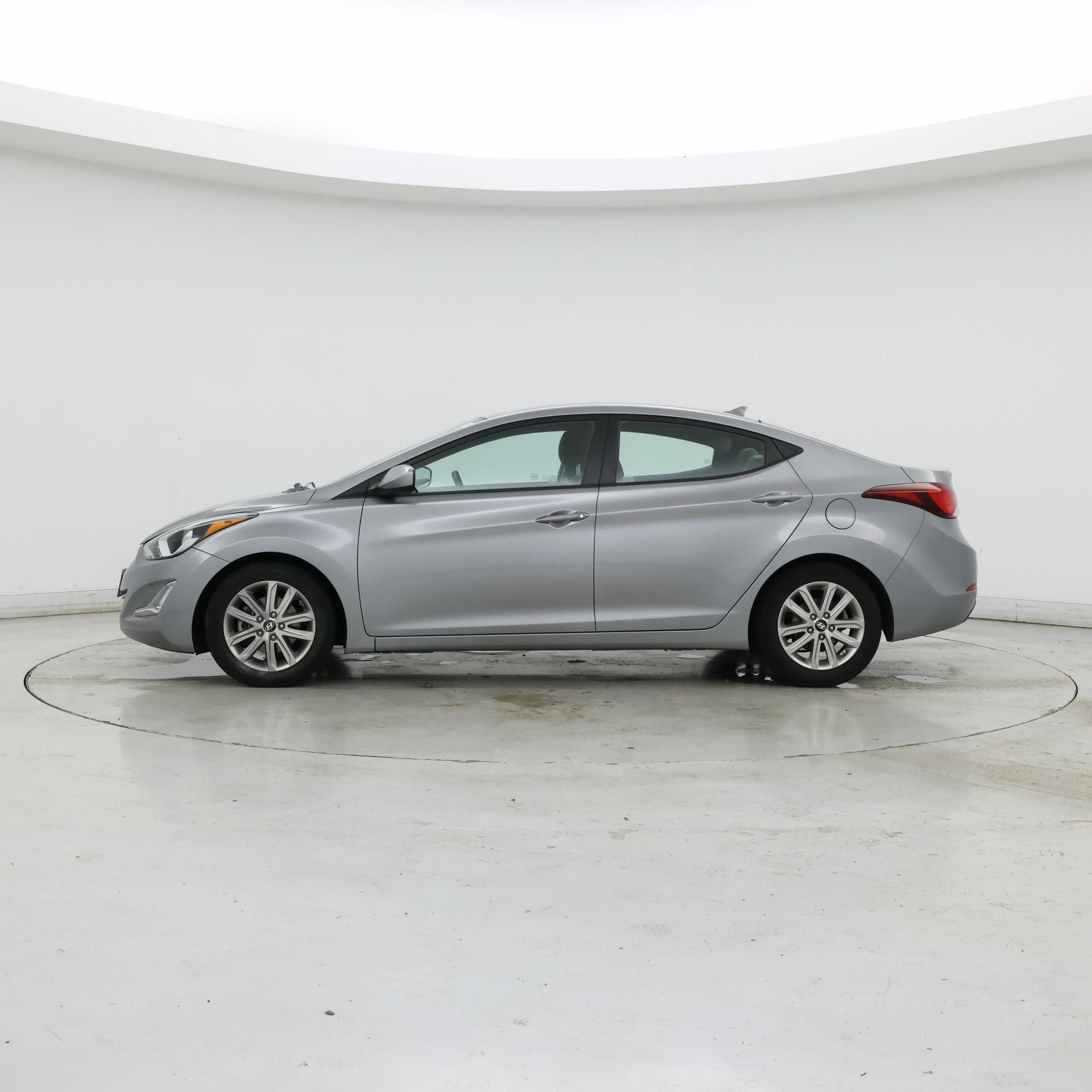 Thumbnail: 2015 Hyundai Elantra - 3