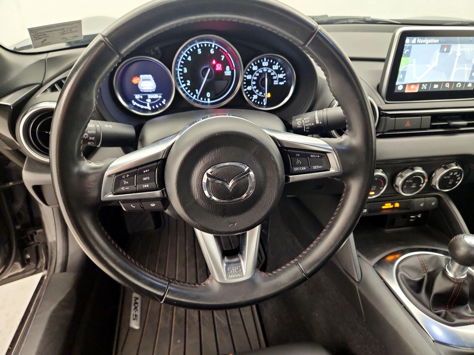 Thumbnail: 2017 Mazda MX-5 Miata - 10