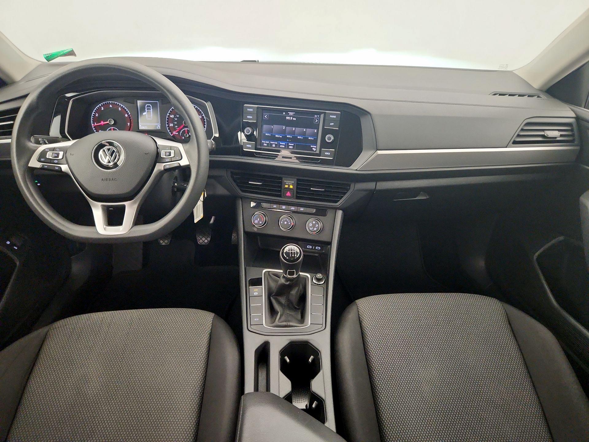 Thumbnail: 2020 Volkswagen Jetta - 9