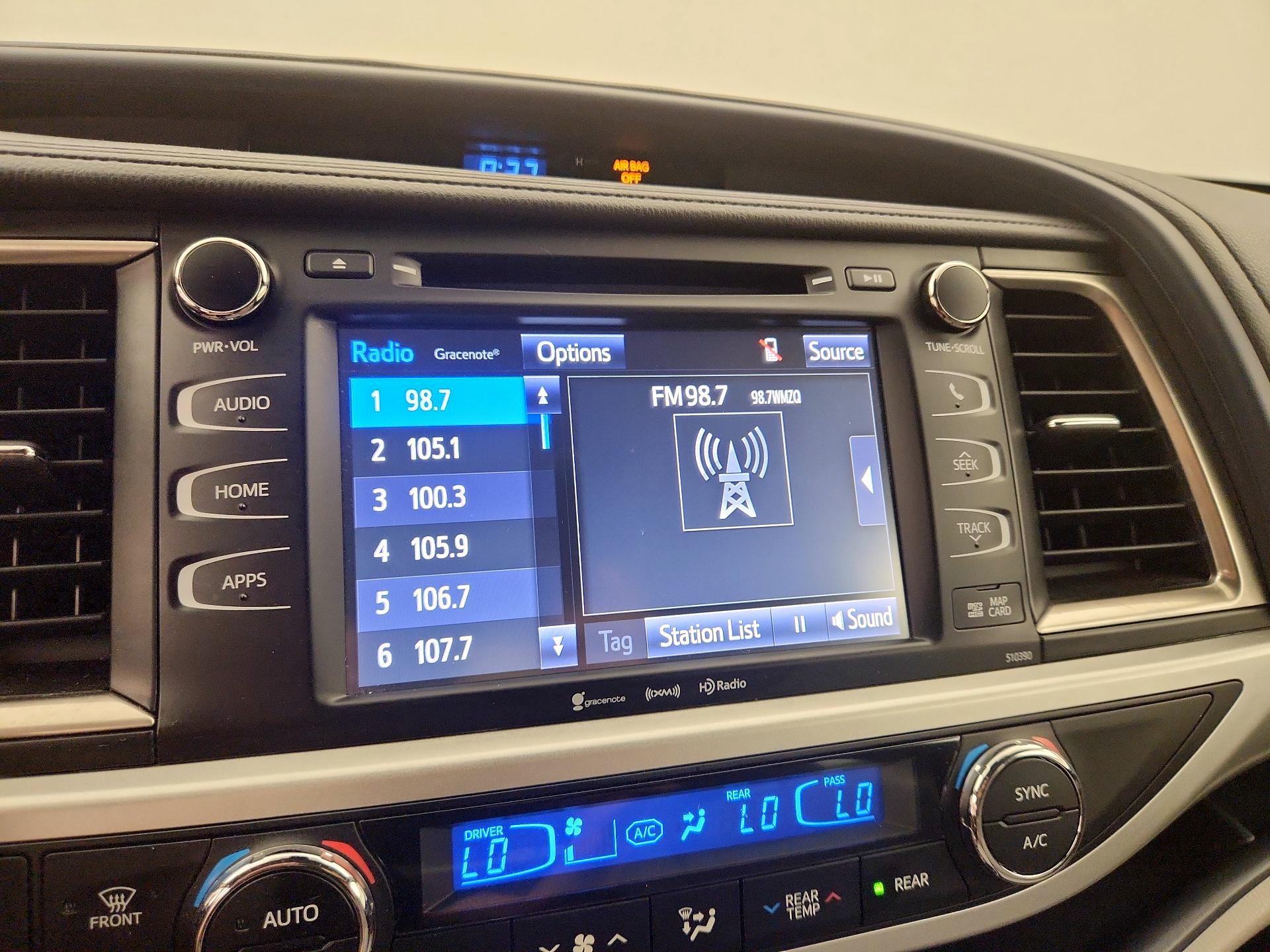 Thumbnail: 2019 Toyota Highlander - 16
