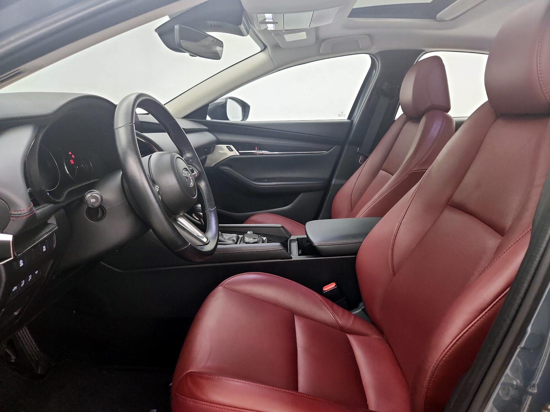 Thumbnail: 2022 Mazda Mazda3 - 11